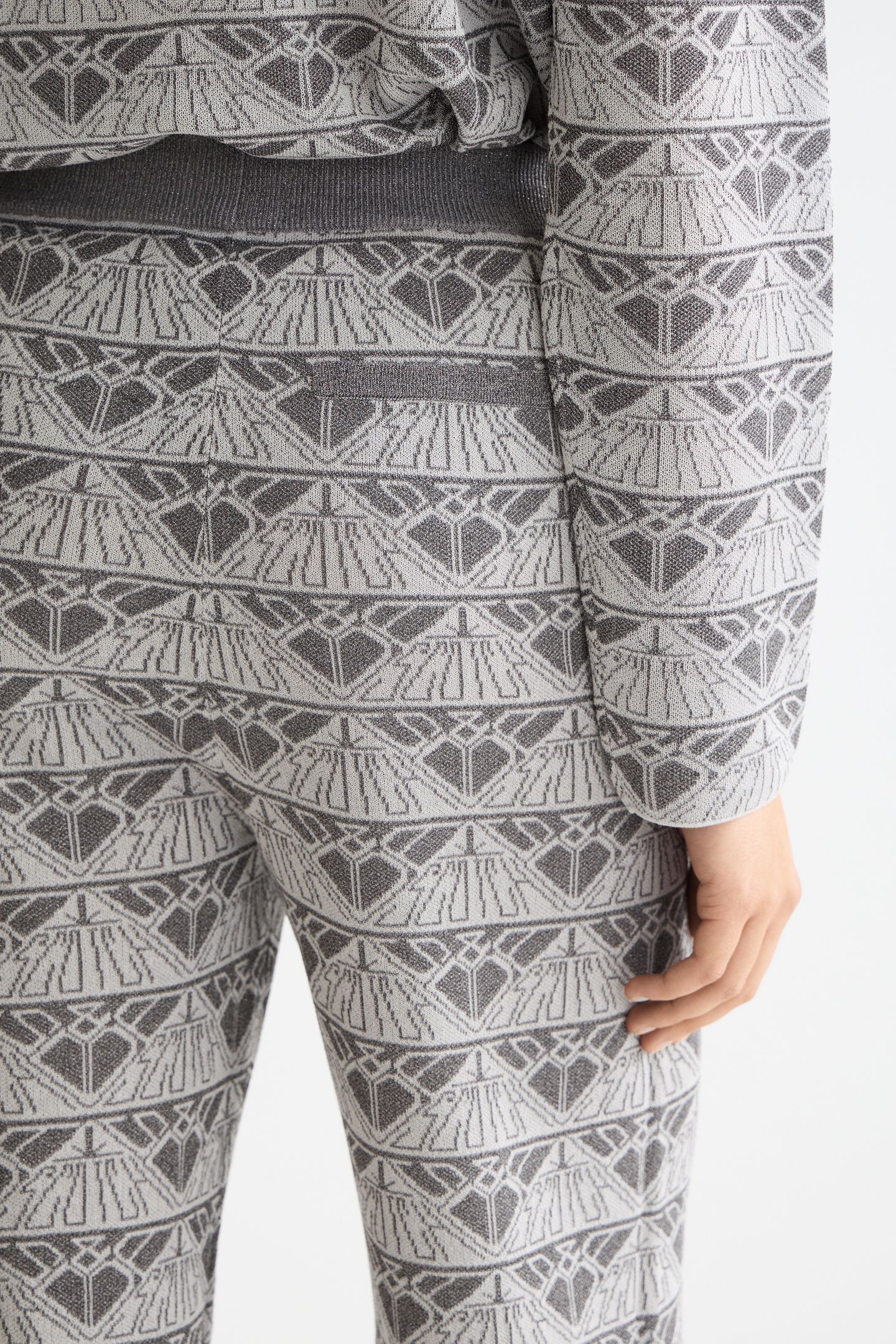 MONOGRAM JACQUARD KNITTED TROUSERS SILVER/GUNMETAL 3