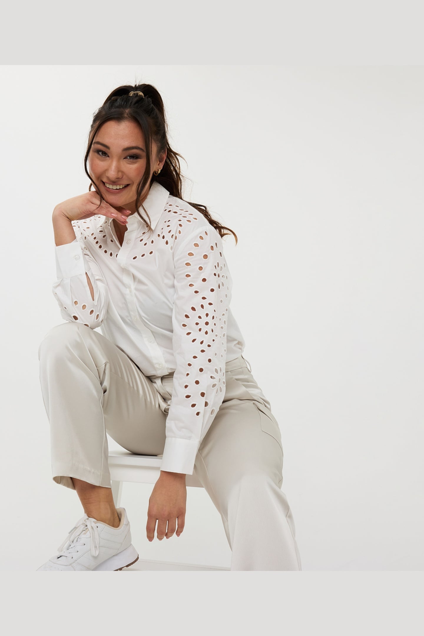 BLOUSE SLEEVE BRODERIE ANGLAISE OFF WHITE 1