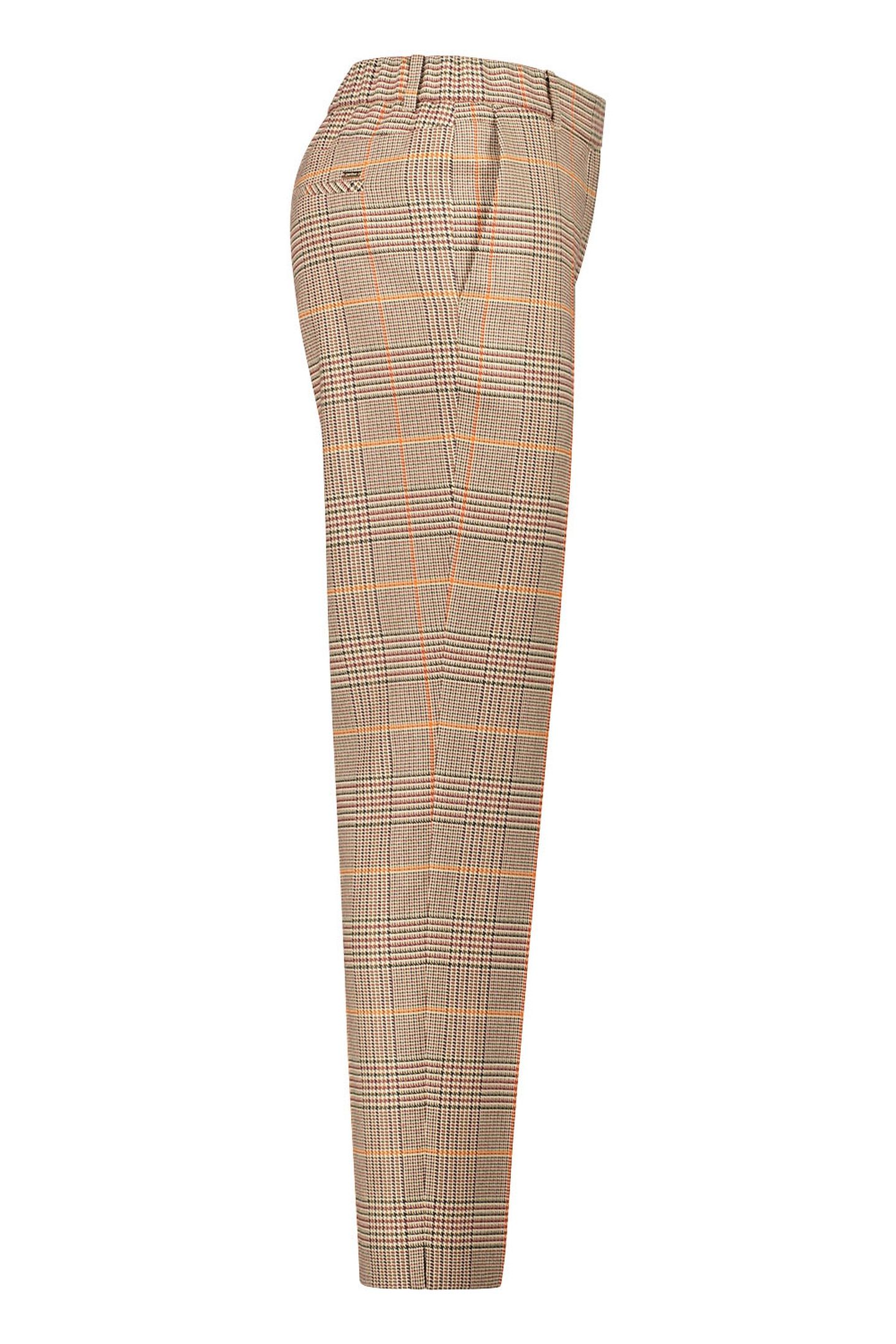 FRIEDI761-622221 CAMEL 3