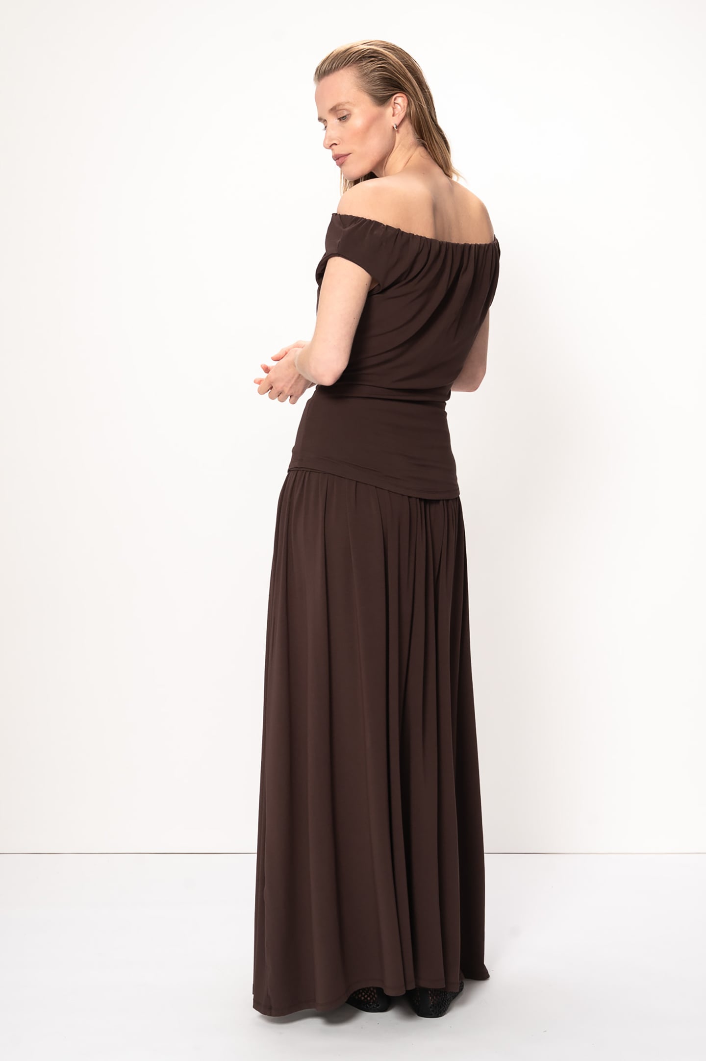 NIA TOP BLACK COFFEE 3
