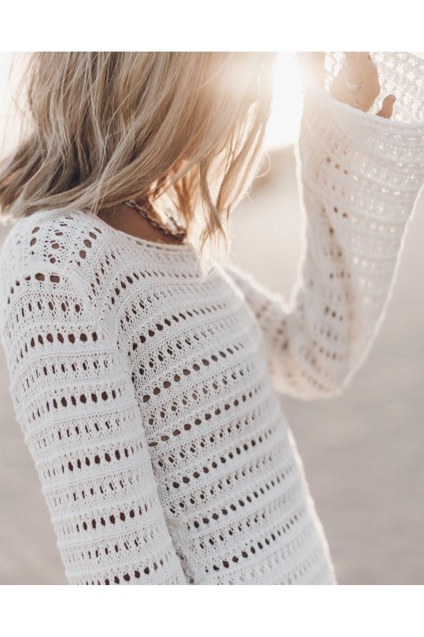 THE LIGHT BOHO KNIT DRESS 2