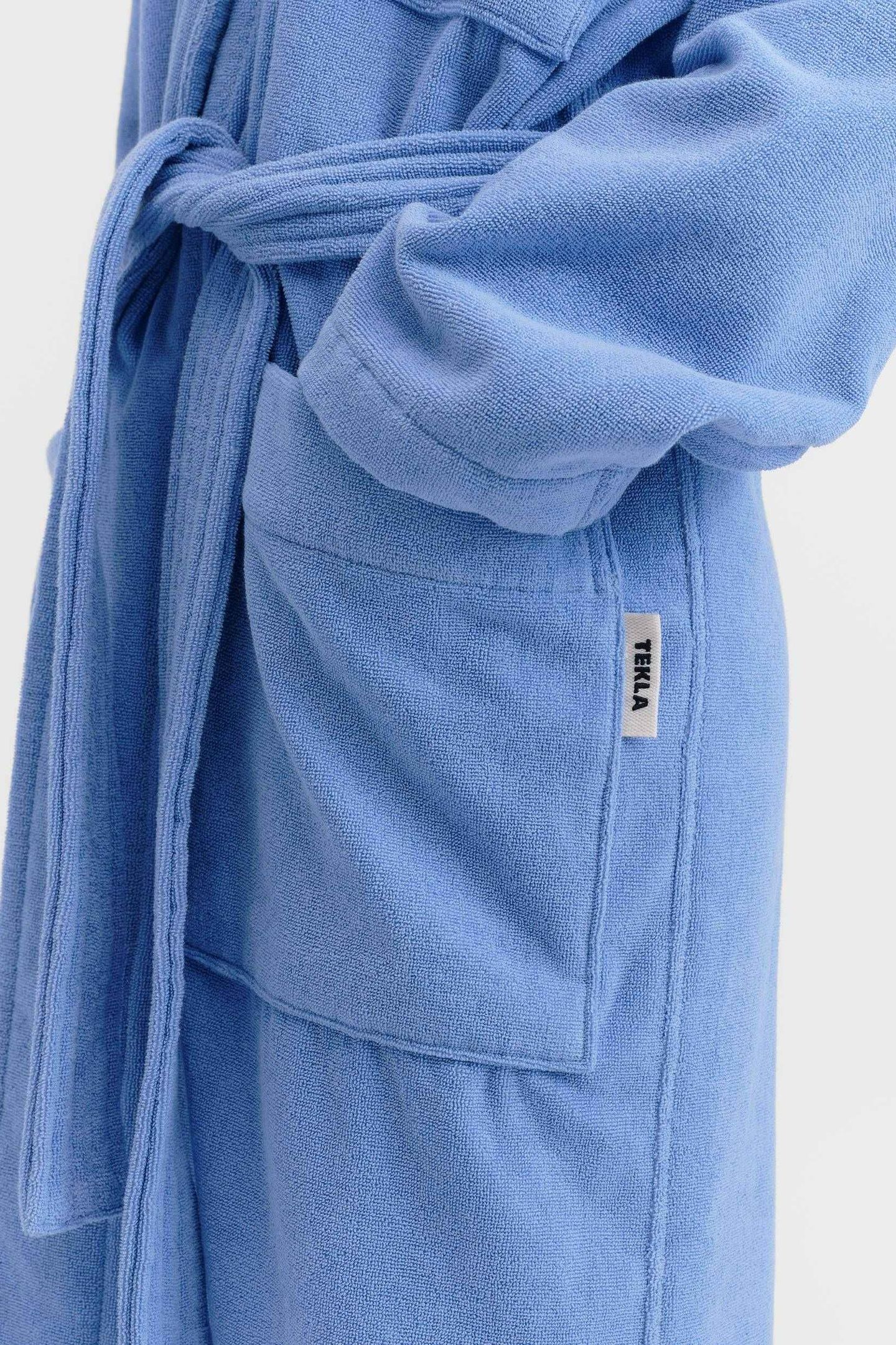 UNISEX CLASSIC BATHROBE CLEAR BLUE 9