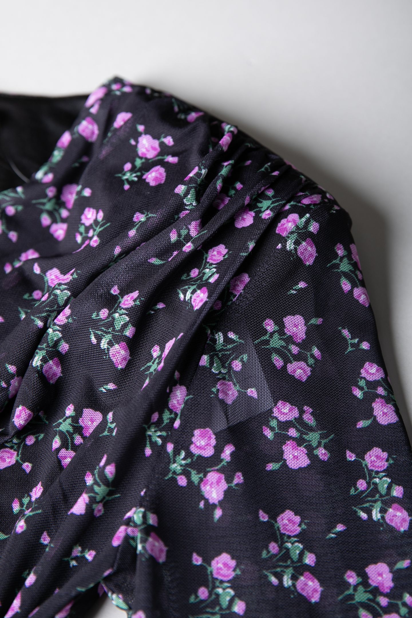 BRYSSA ROSES PADDED MESH DRESS LS PINK 3