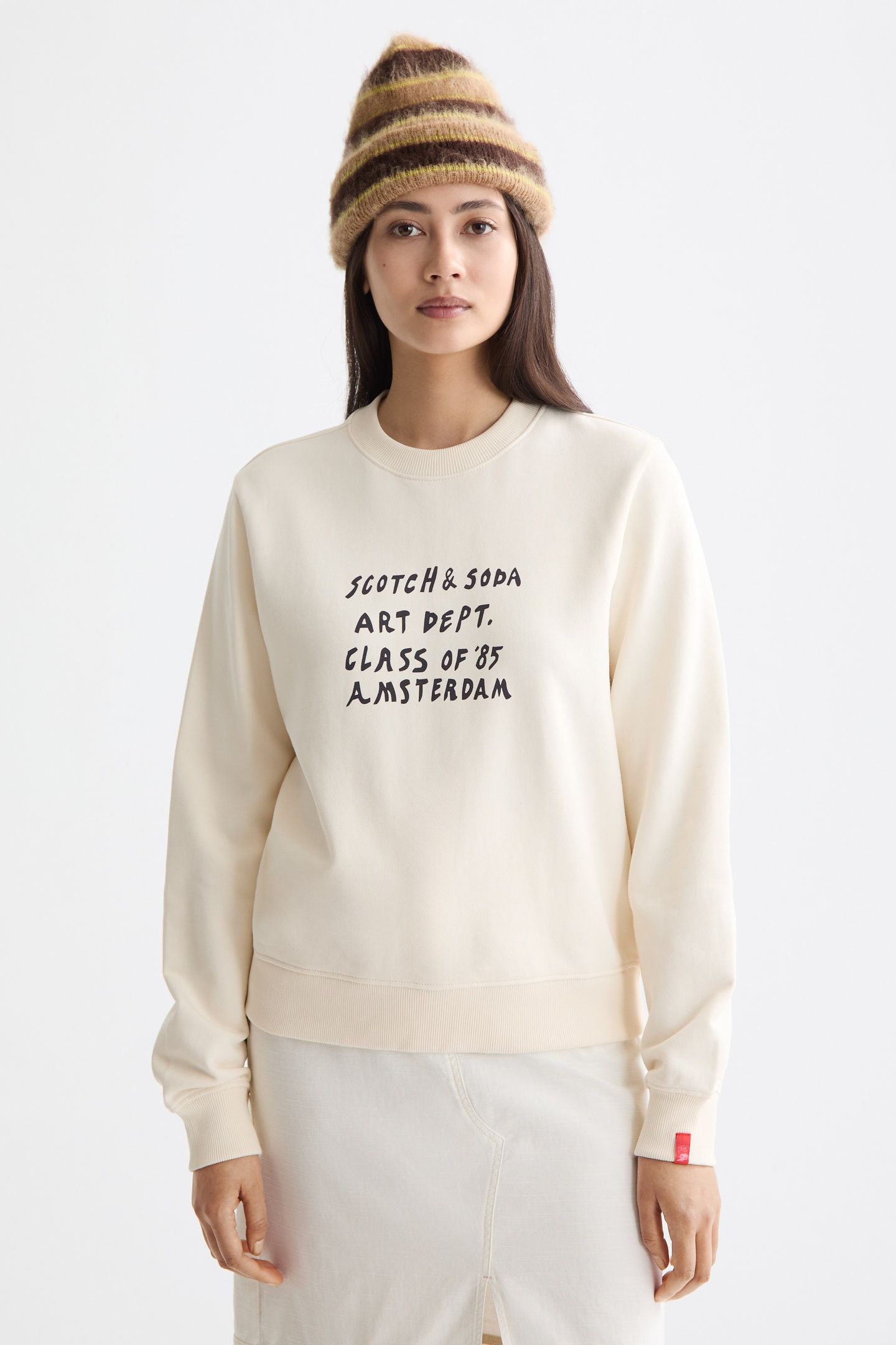 REGULAR FIT SWEATSHIRT WITH CHEST ARTWORK EGGNOG 1