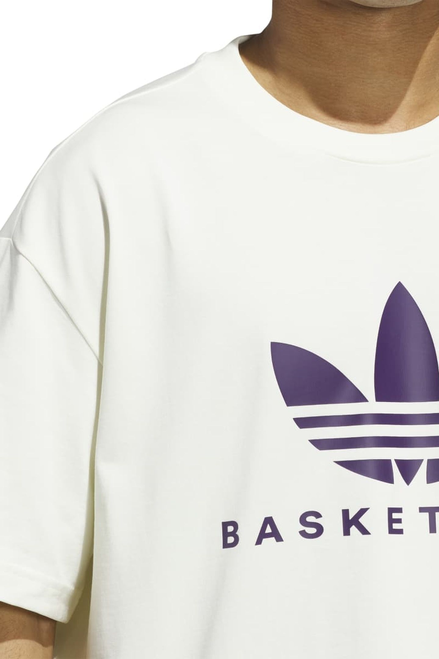 UNISEX ORIGINALS ORIGINALS BASKETBALL COURTSIDE TEE IVORY 7