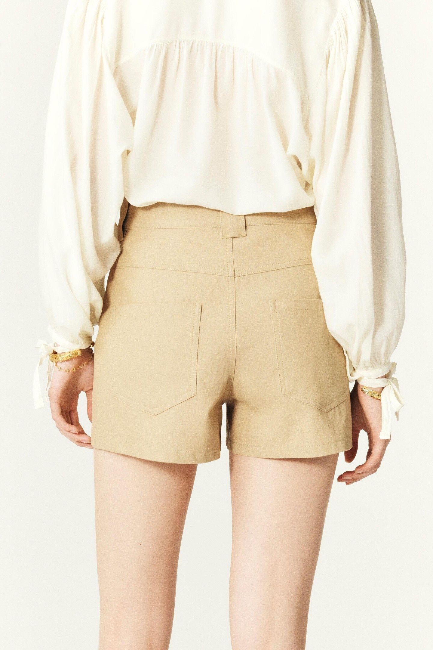 SHORT FAVID BEIGE 2