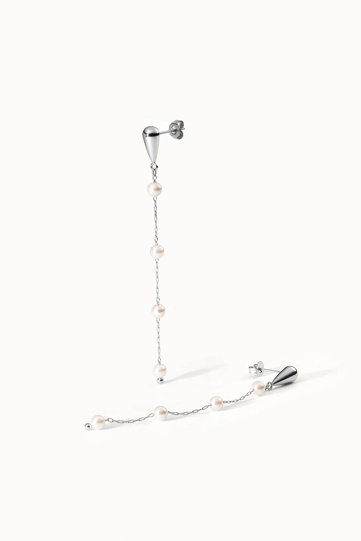 DEWDROP OHRRINGE SILVER 2
