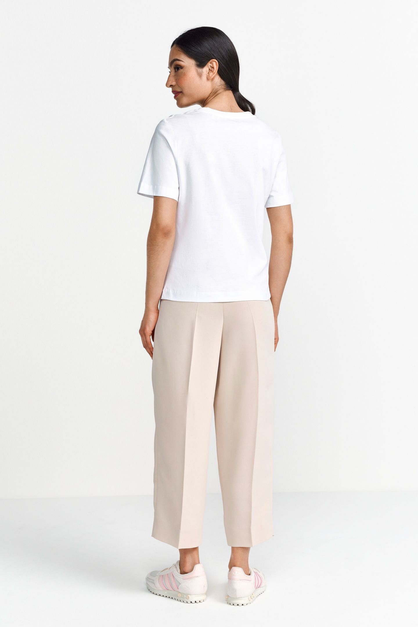 ELEGANT FIT T-SHIRT PARIS MADRID ITALY WHITE 4