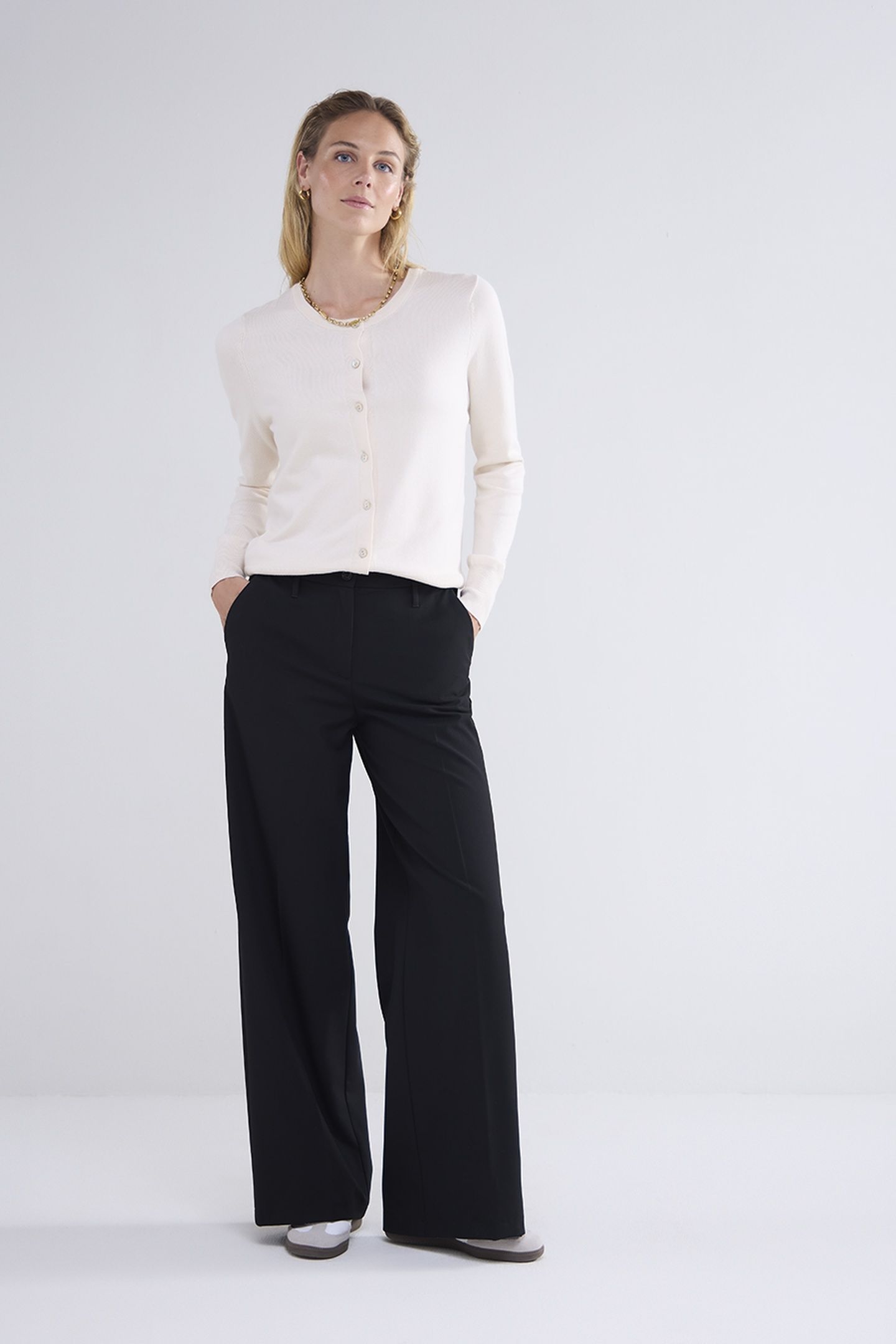 SHORT CARDIGAN SOFT VISCOSE POLYAMIDE KNIT IVORY 2