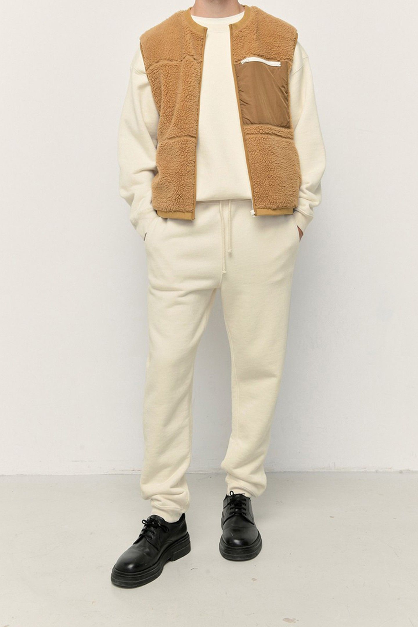 ZUTABAY SWEAT PANTS ECRU 2