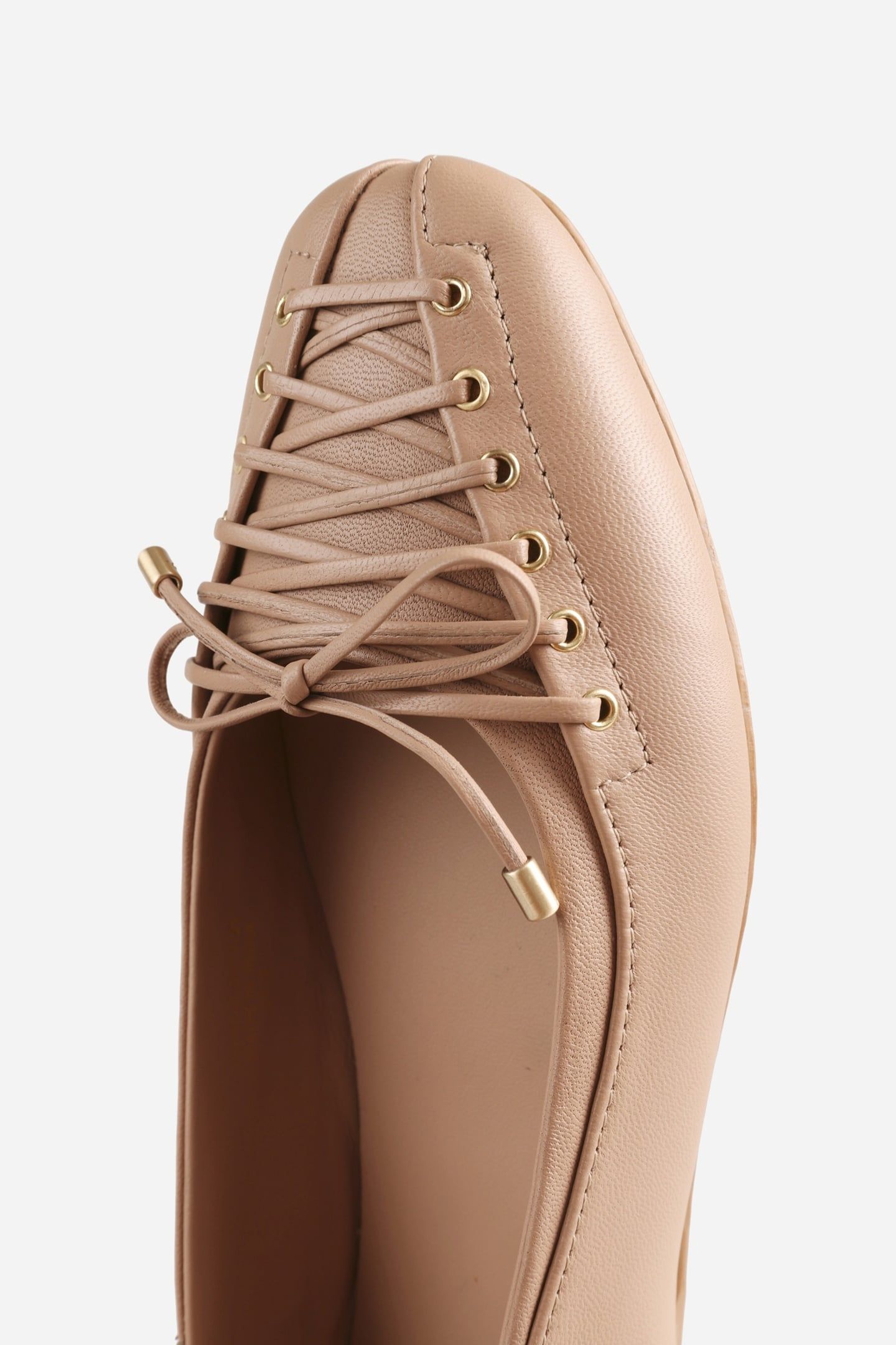 SER-AJAA LOW SHOE MOCHA MOUSSE 6