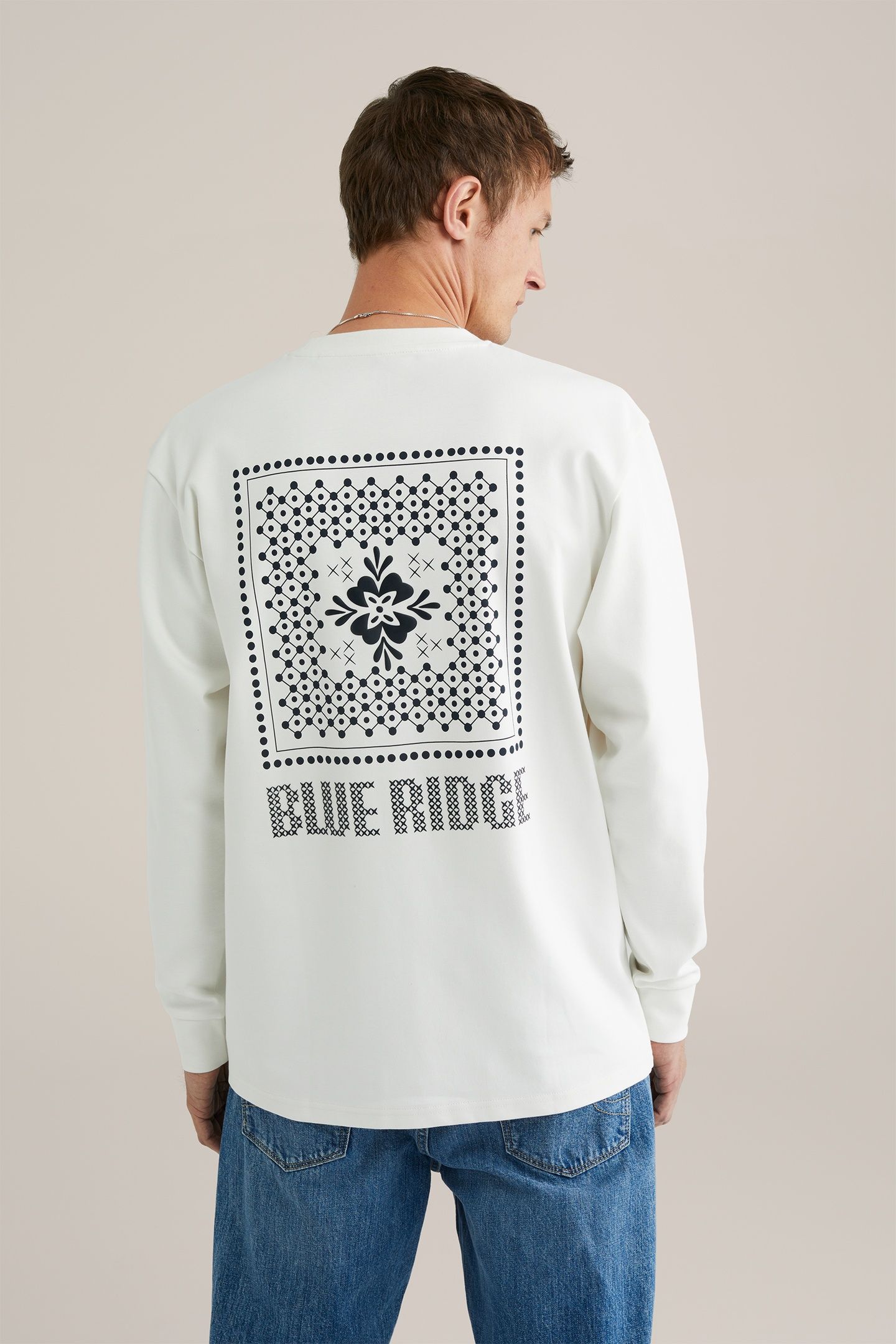 T-SHIRT WHITE 4