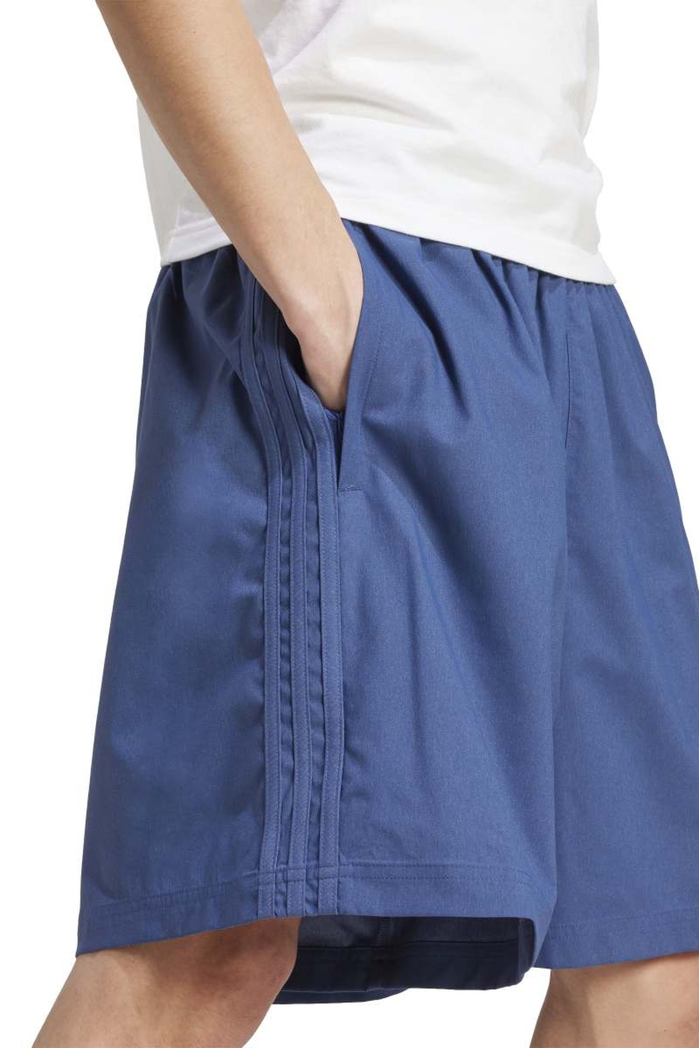 UNISEX ORIGINALS WOVEN SHORT LIGHT DENIM 6