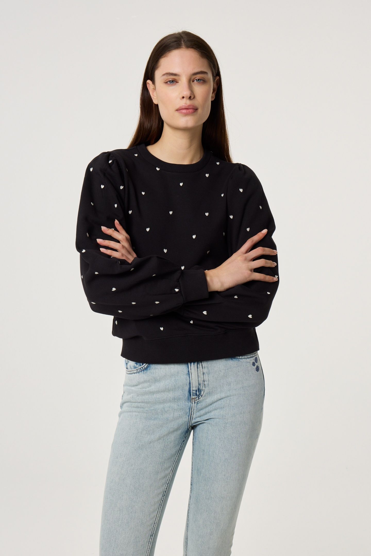 DINA SWEATER BLACK 1