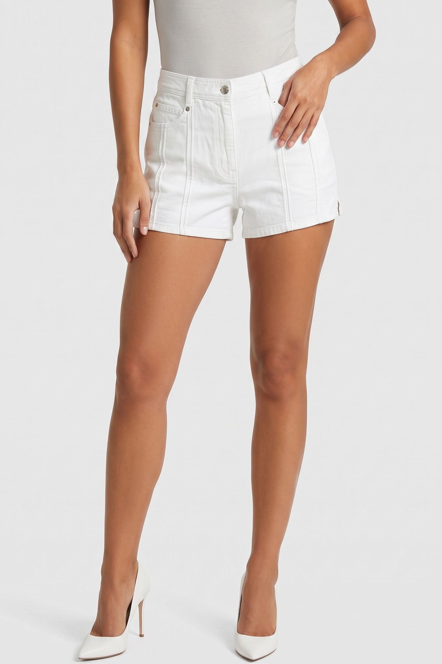 CILAS SHORT NATURAL WHITE 1