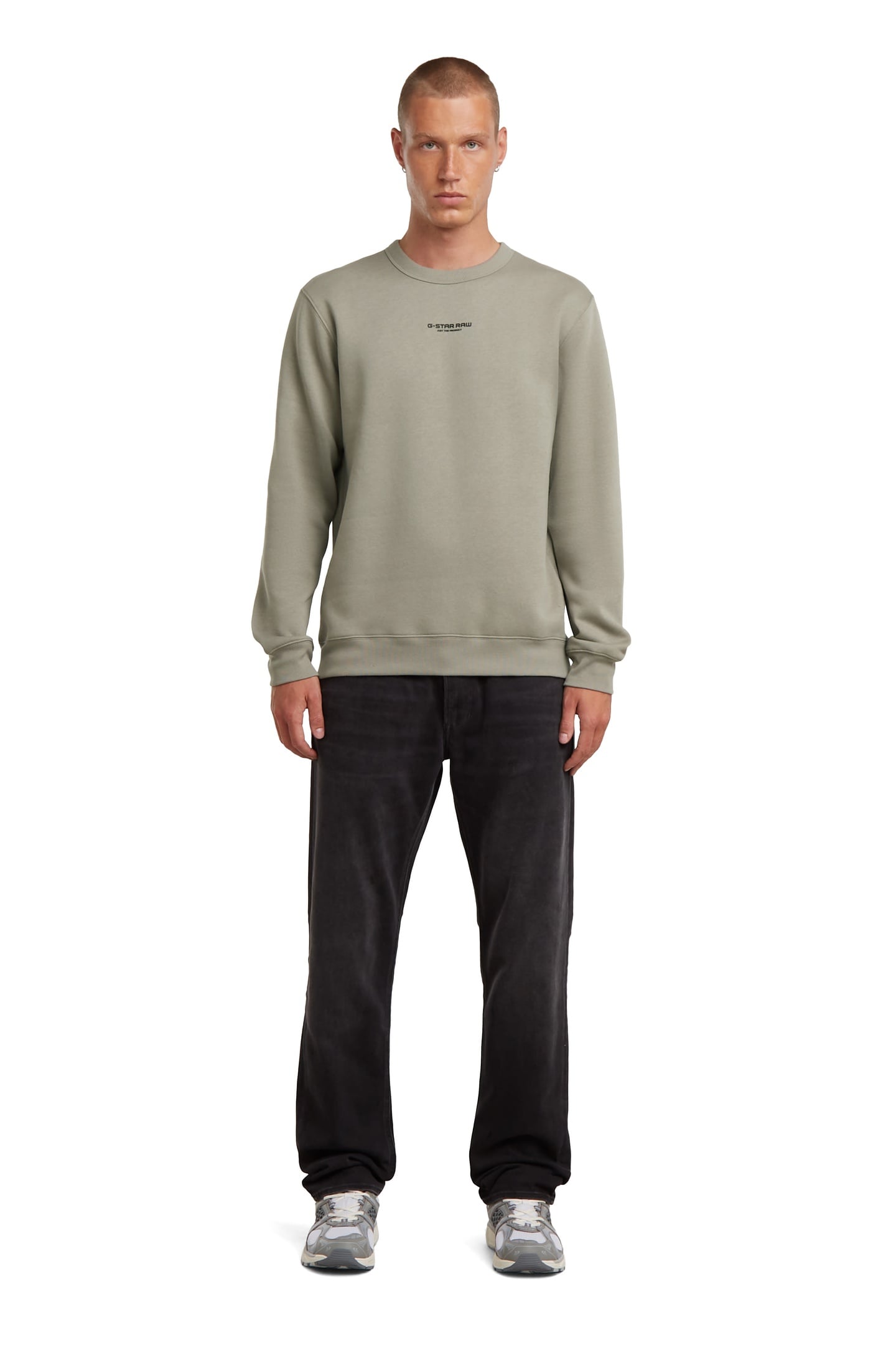 CENTER CHEST LOGO SWEATER ELEPHANT SKIN 2