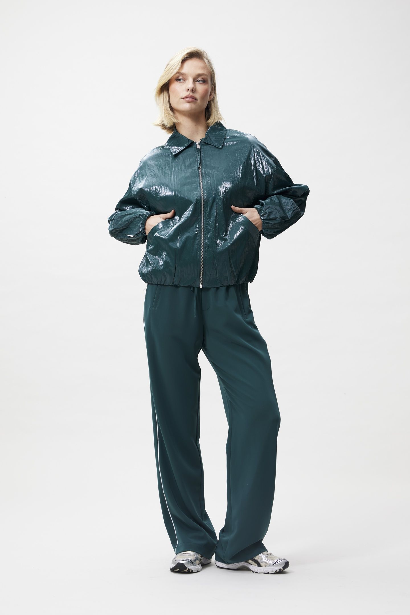 TUCK IN JACKET SEA MOSS 2