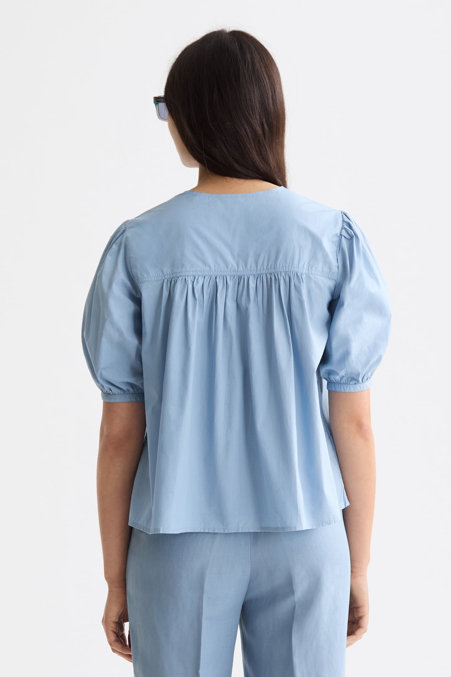 RELAXED TOP FADED DENIM 3