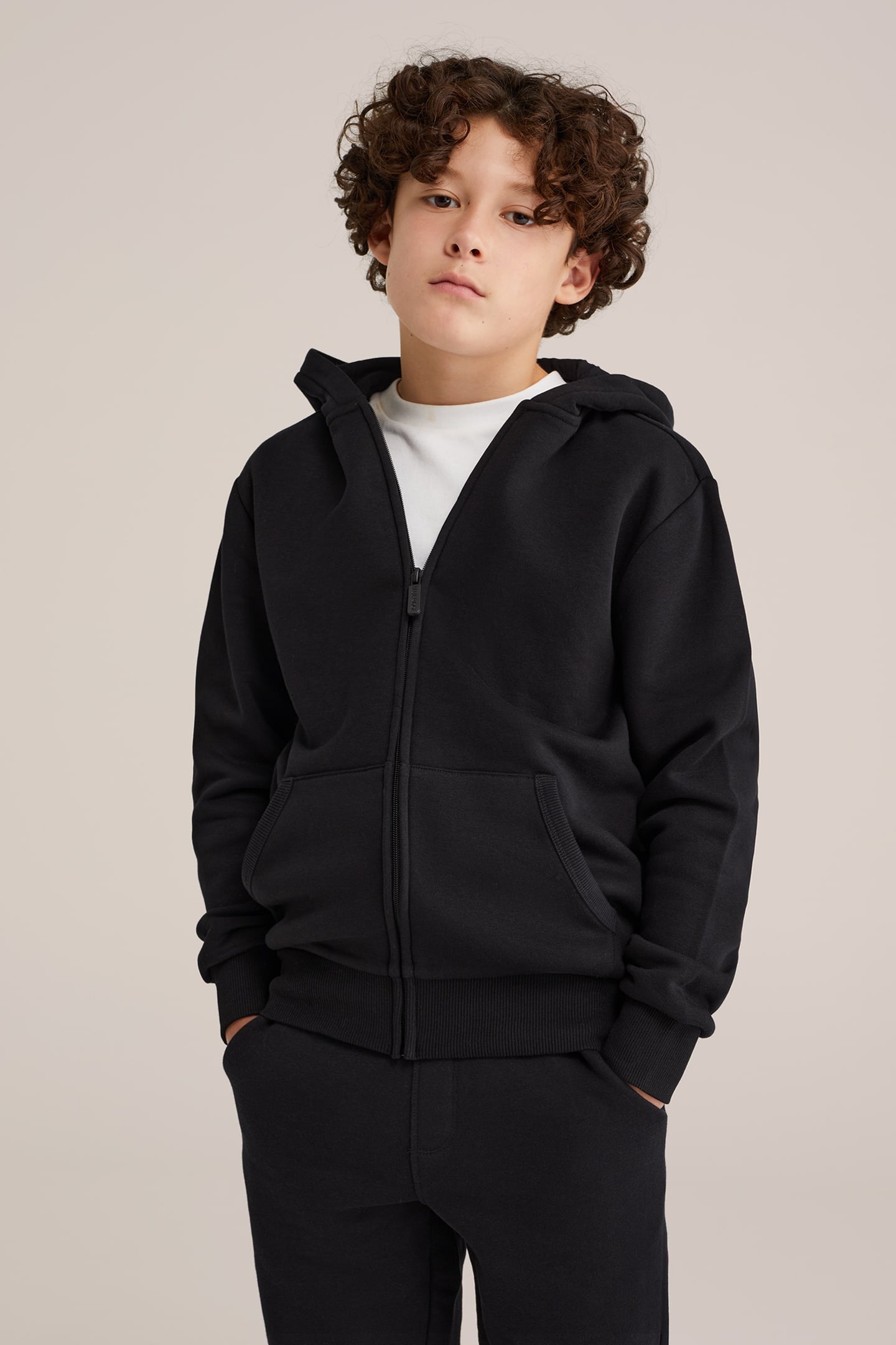 CARDIGAN WITH HOOD BLACK 1