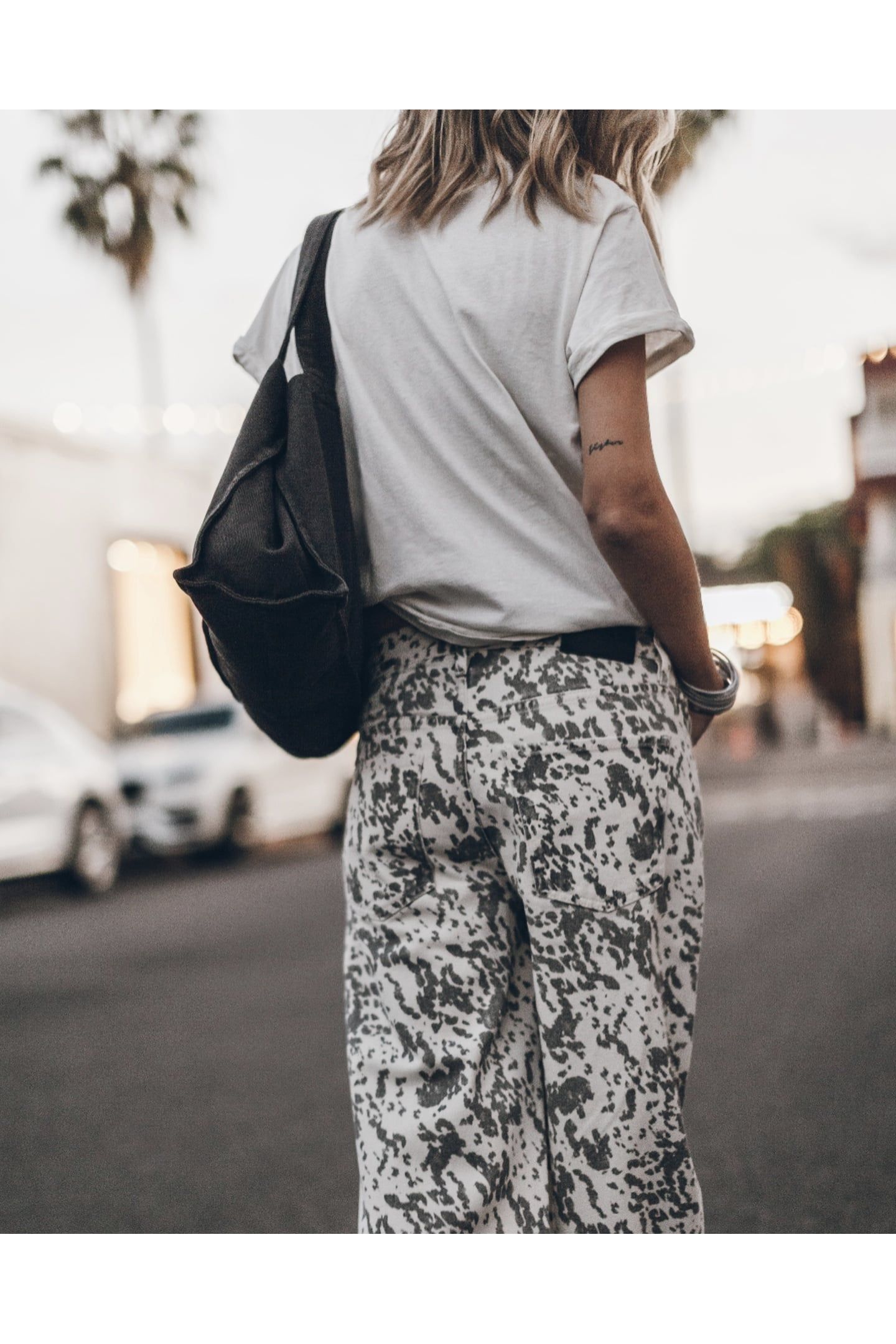 THE DALMATIAN BAGGY JEANS 3