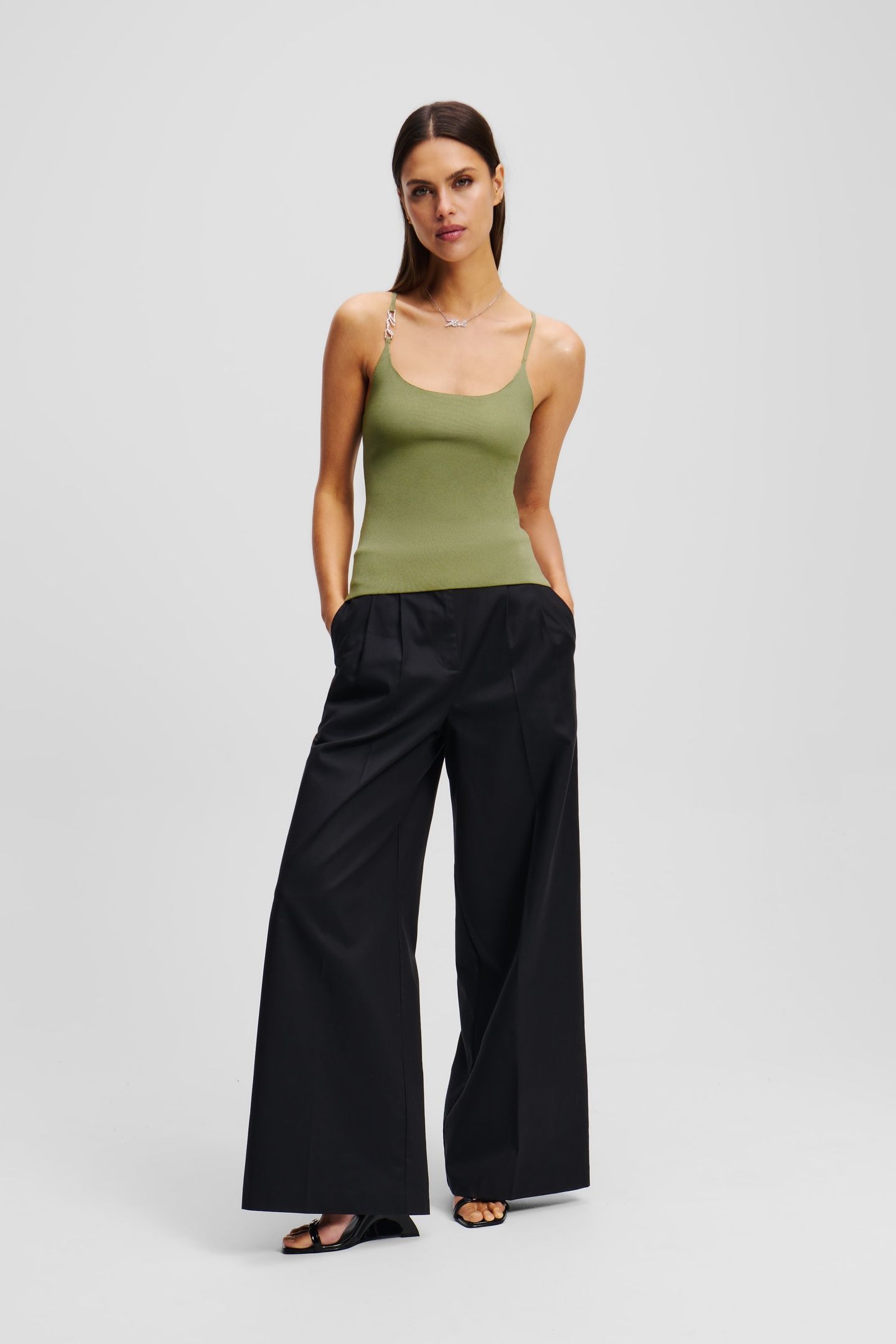 KNIT TANK OIL GREEN 2