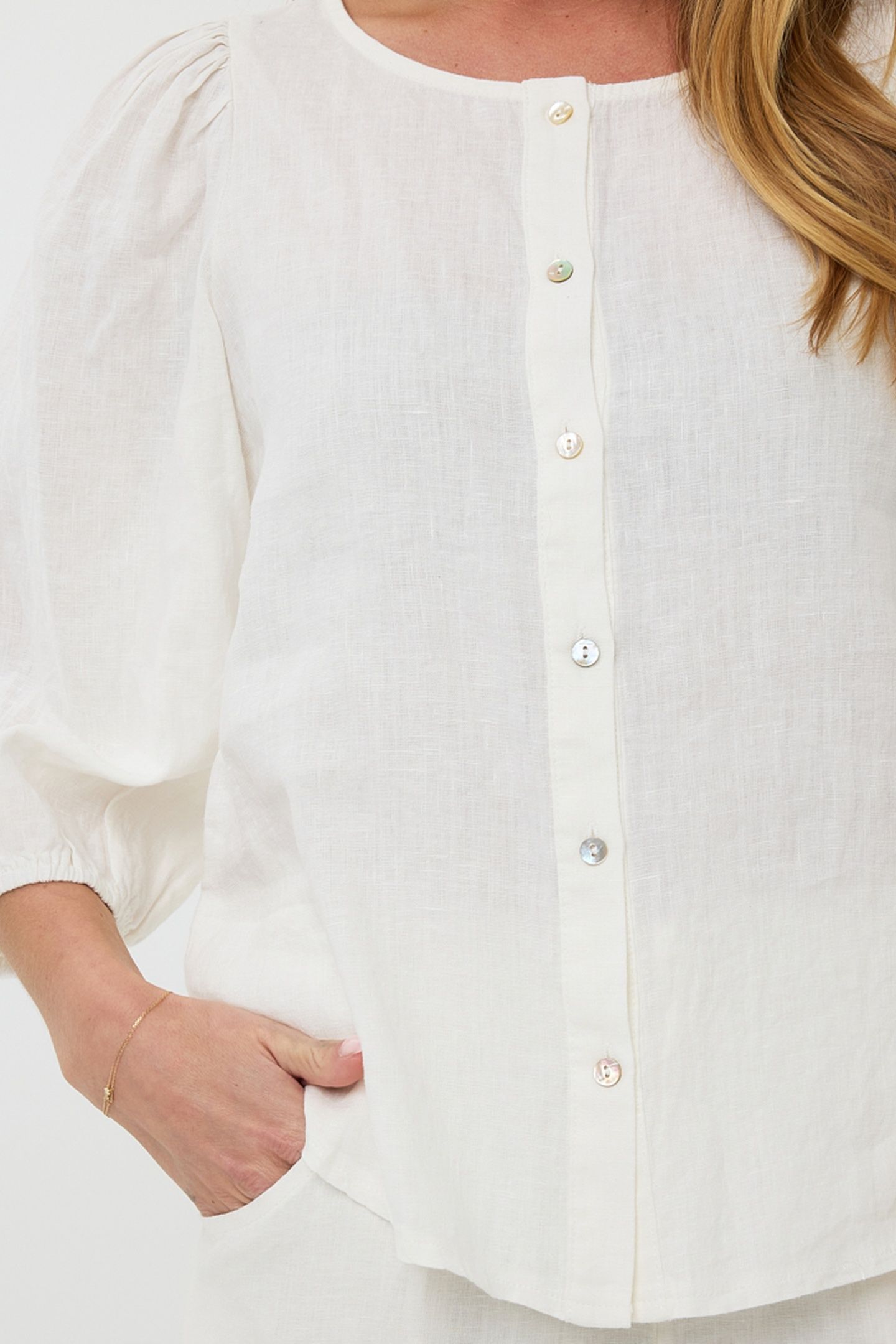 BLOUSE R-NECK LINEN OFF WHITE 8