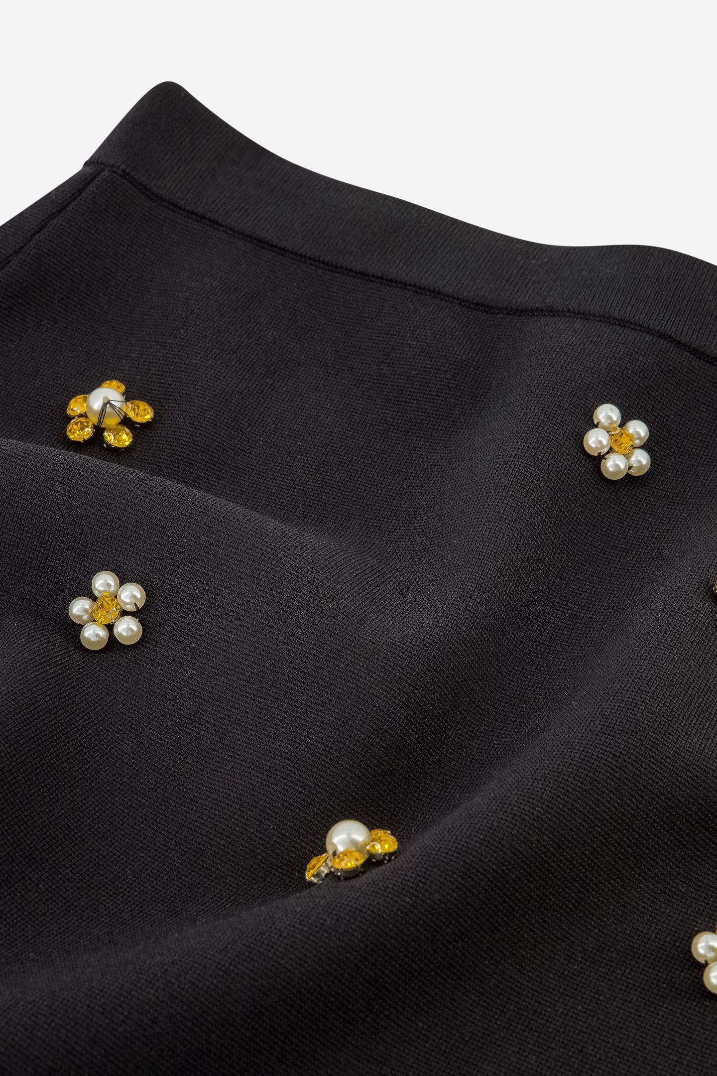 KARA SKIRT BLACK 6