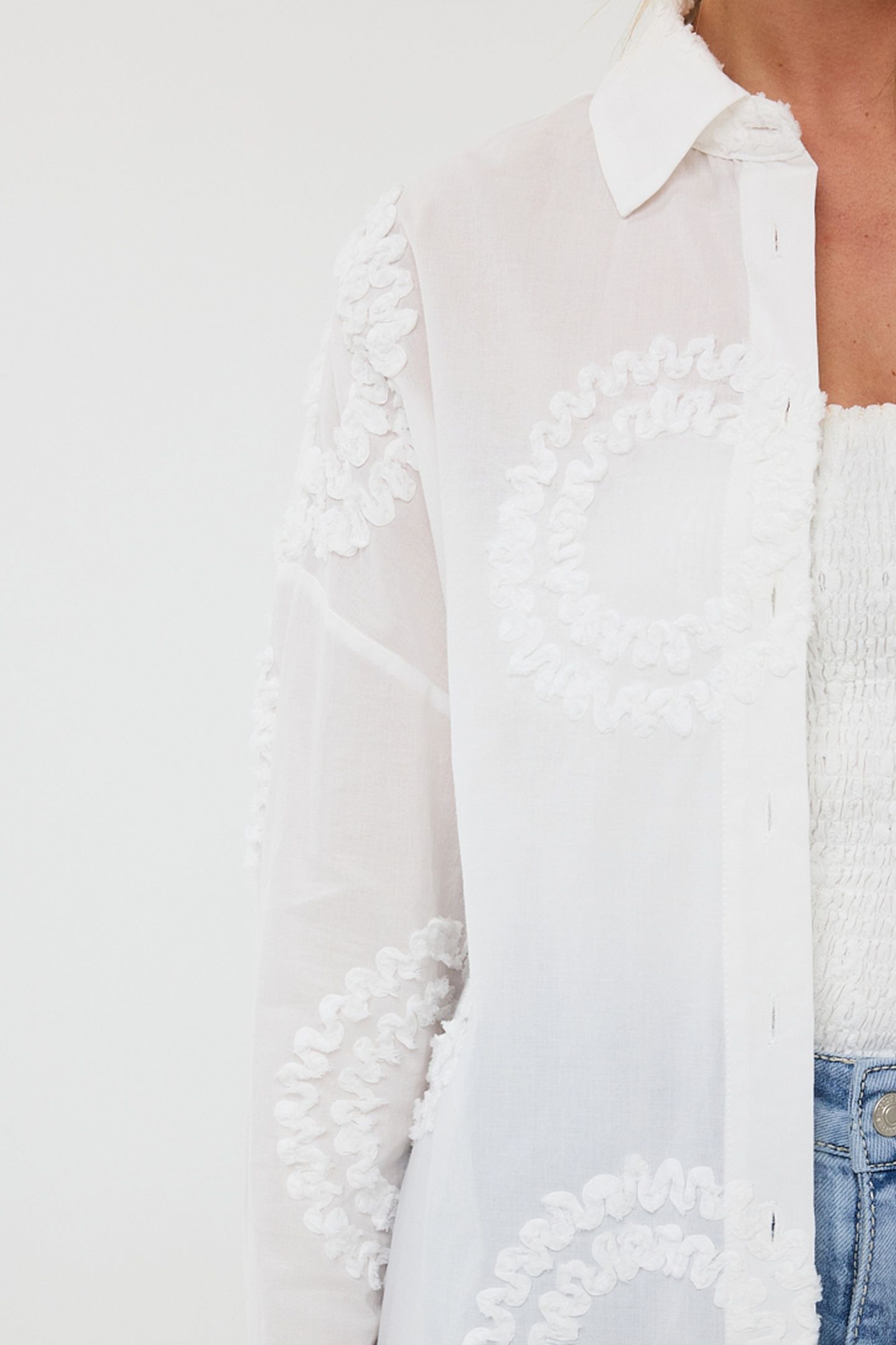 BLOUSE 3D CIRCLED EMBROIDERY OFF WHITE 6