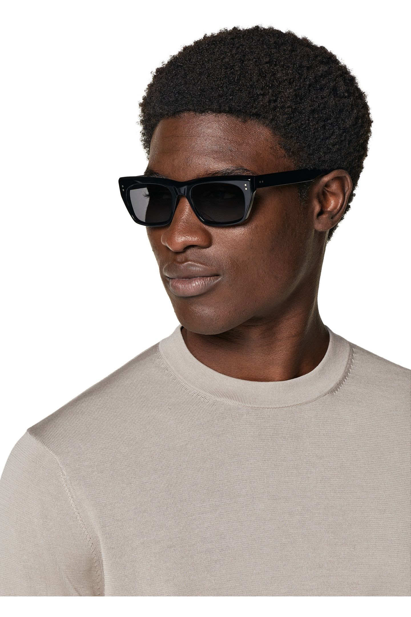 SS CREW MUSHROOM CREW AND V NECK 11