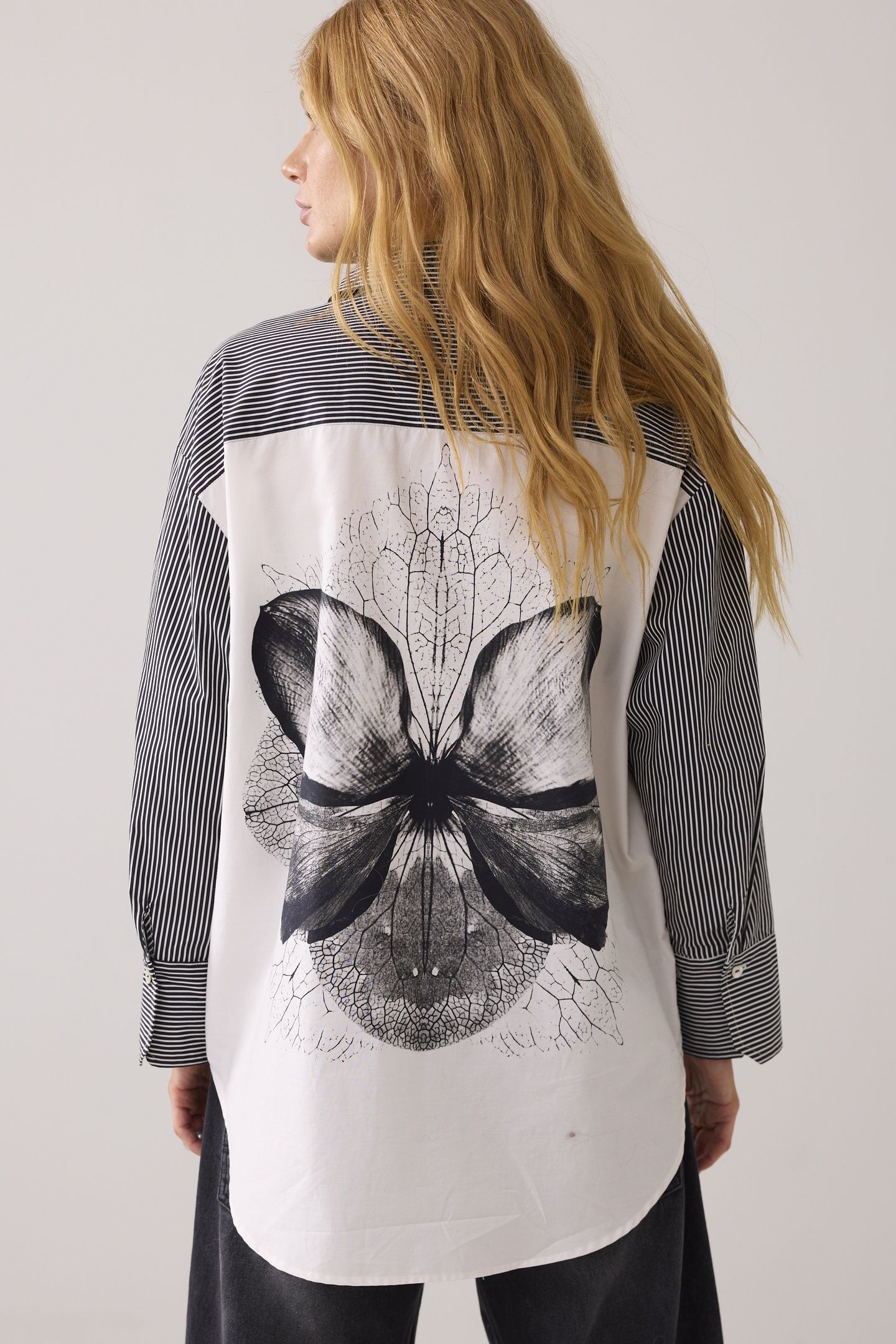 BLOUSE BIG FLOWER COTTON BLACK 2
