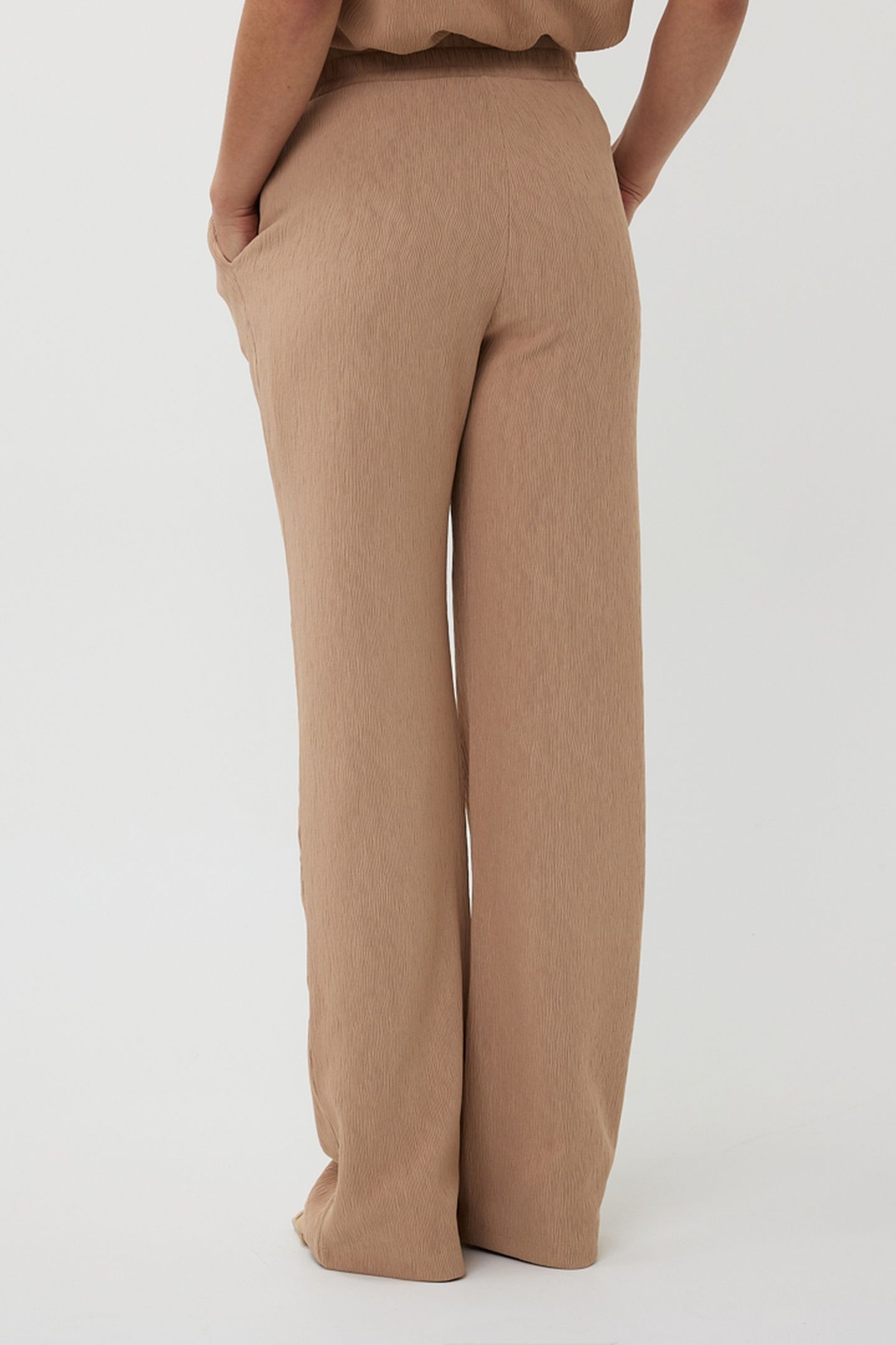 TROUSERS FANCY CRINKLE DARK SAND 3