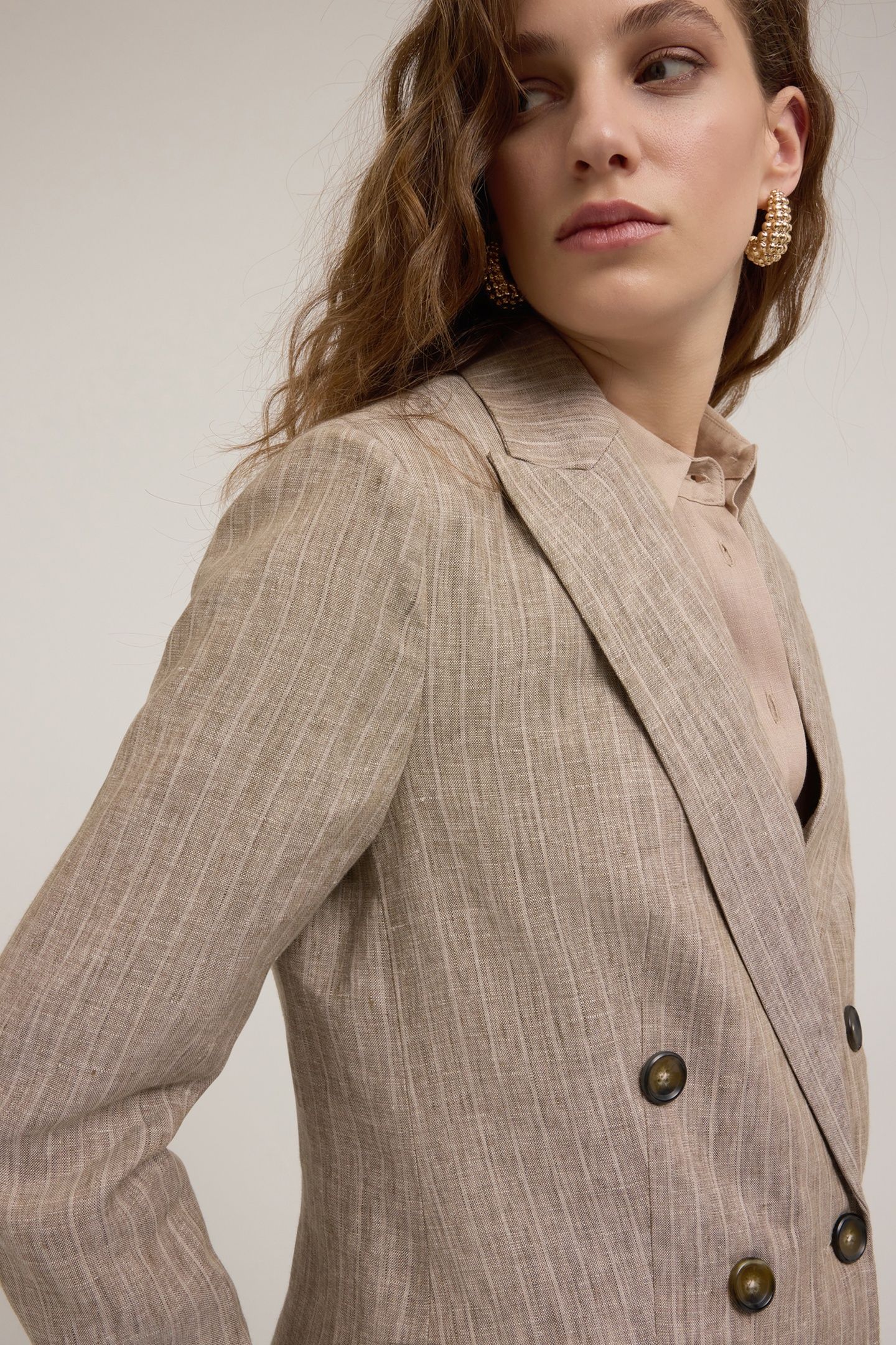 LINEN PINSTRIPED DOUBLE-BREASTED BLAZER BEIGE 5