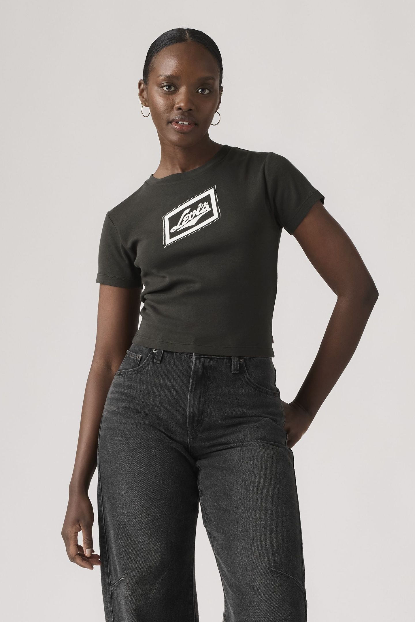 GRAPHIC ESSENTIAL SPORTY TEE 6