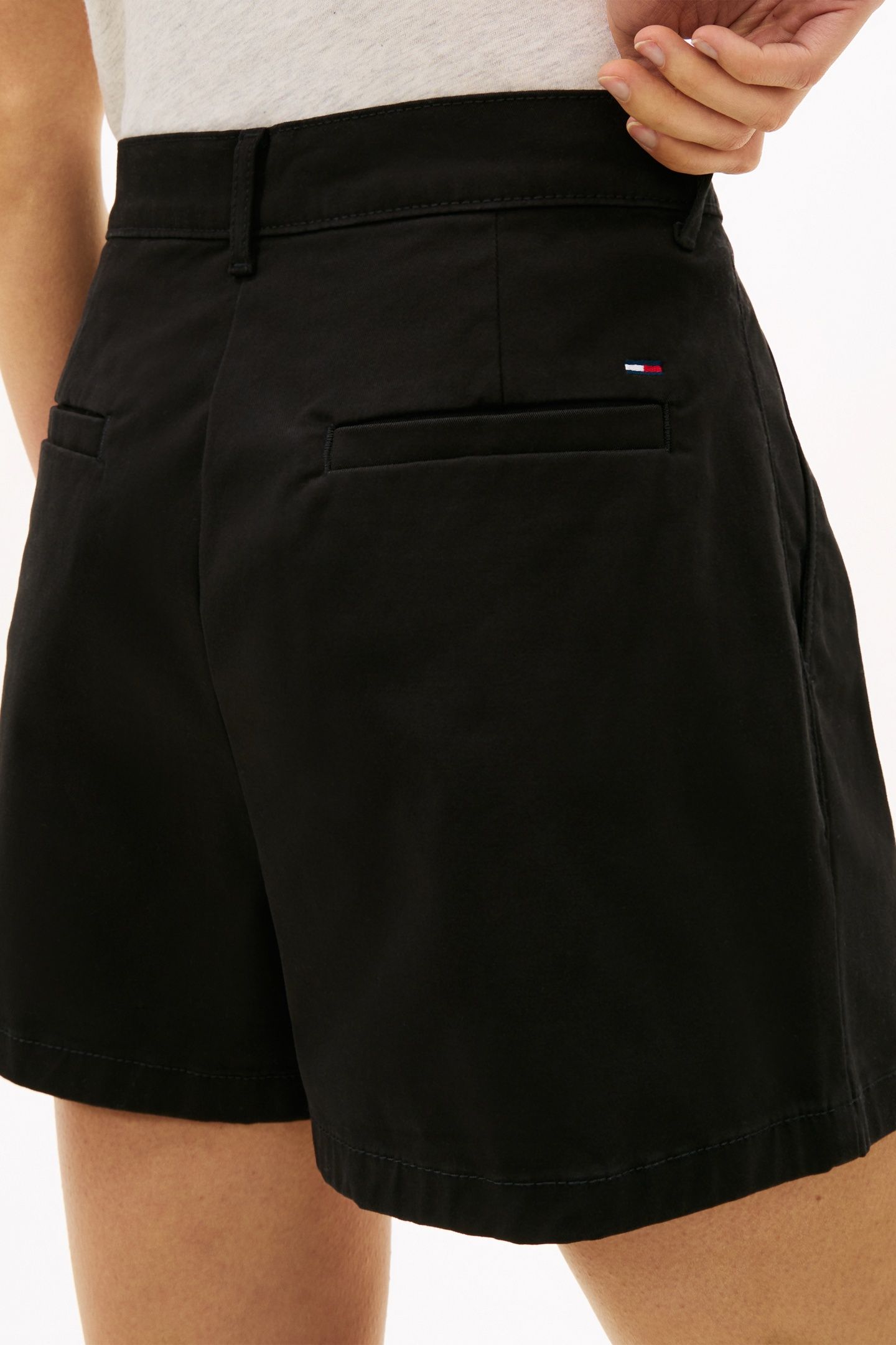 TJW CLAIRE HR PLEATED SHORTS BLACK 3