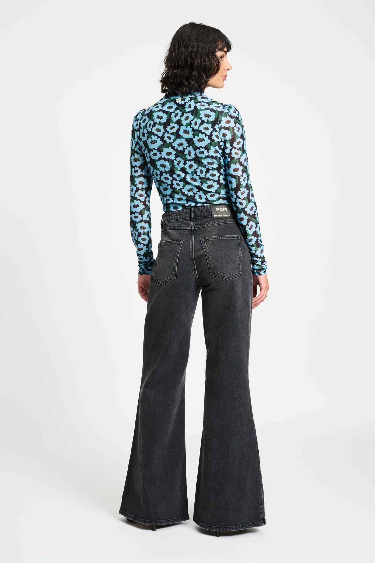 TURTLENECK - WILD FLOWERS BLUE 4