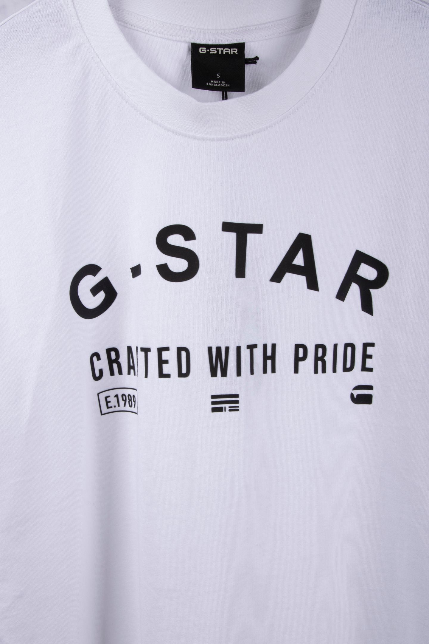 CHEST LOGO R T S\S WHITE 6
