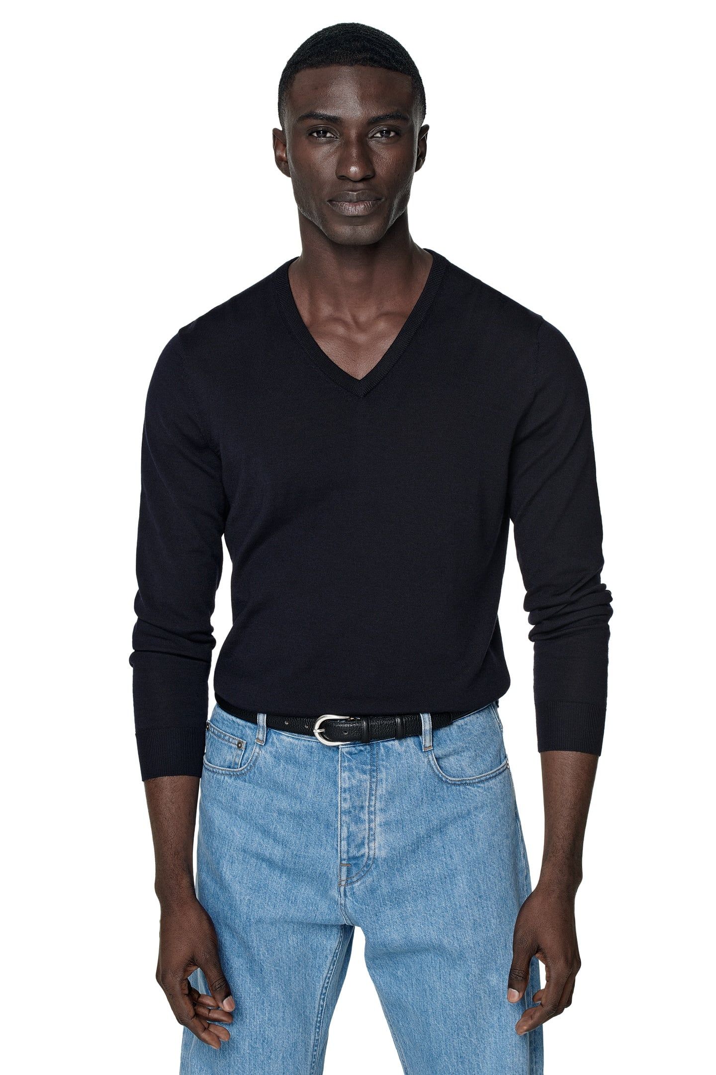 V-NECK MERINO CREW AND V NECK NAVY 4