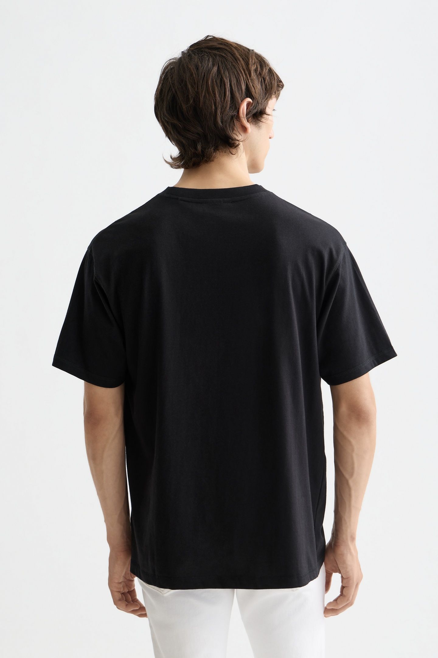 LOGO FRONT CHEST T-SHIRT BLACK 3