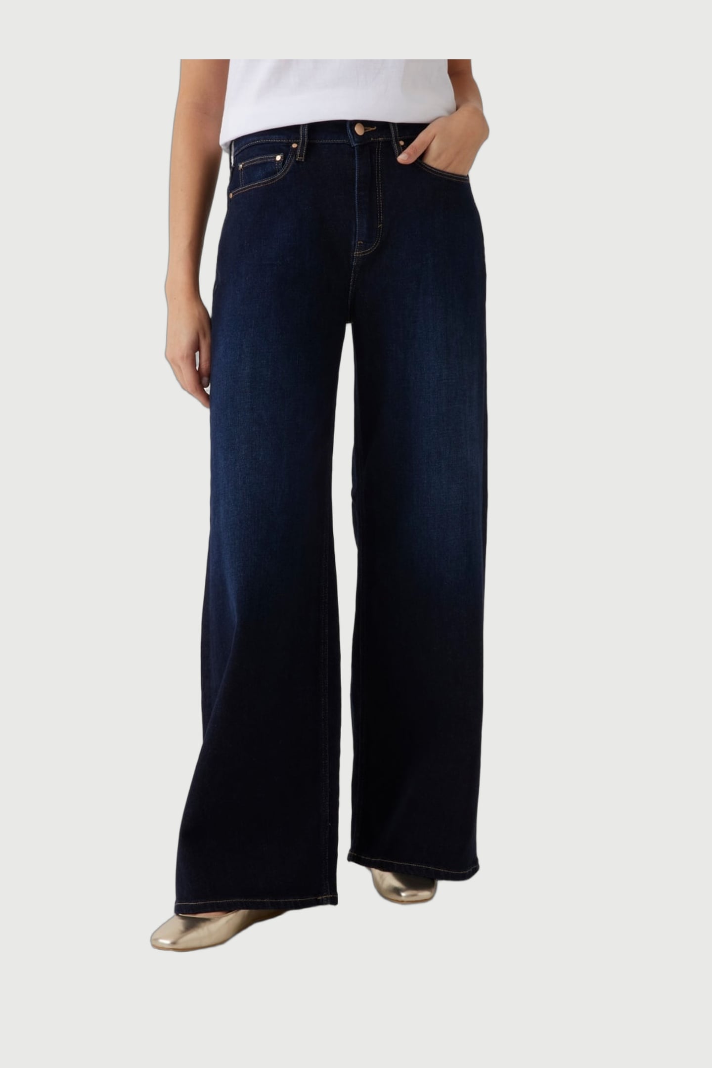 GUESS ECO BELLFLOWER CACHEMIRE DARK 1