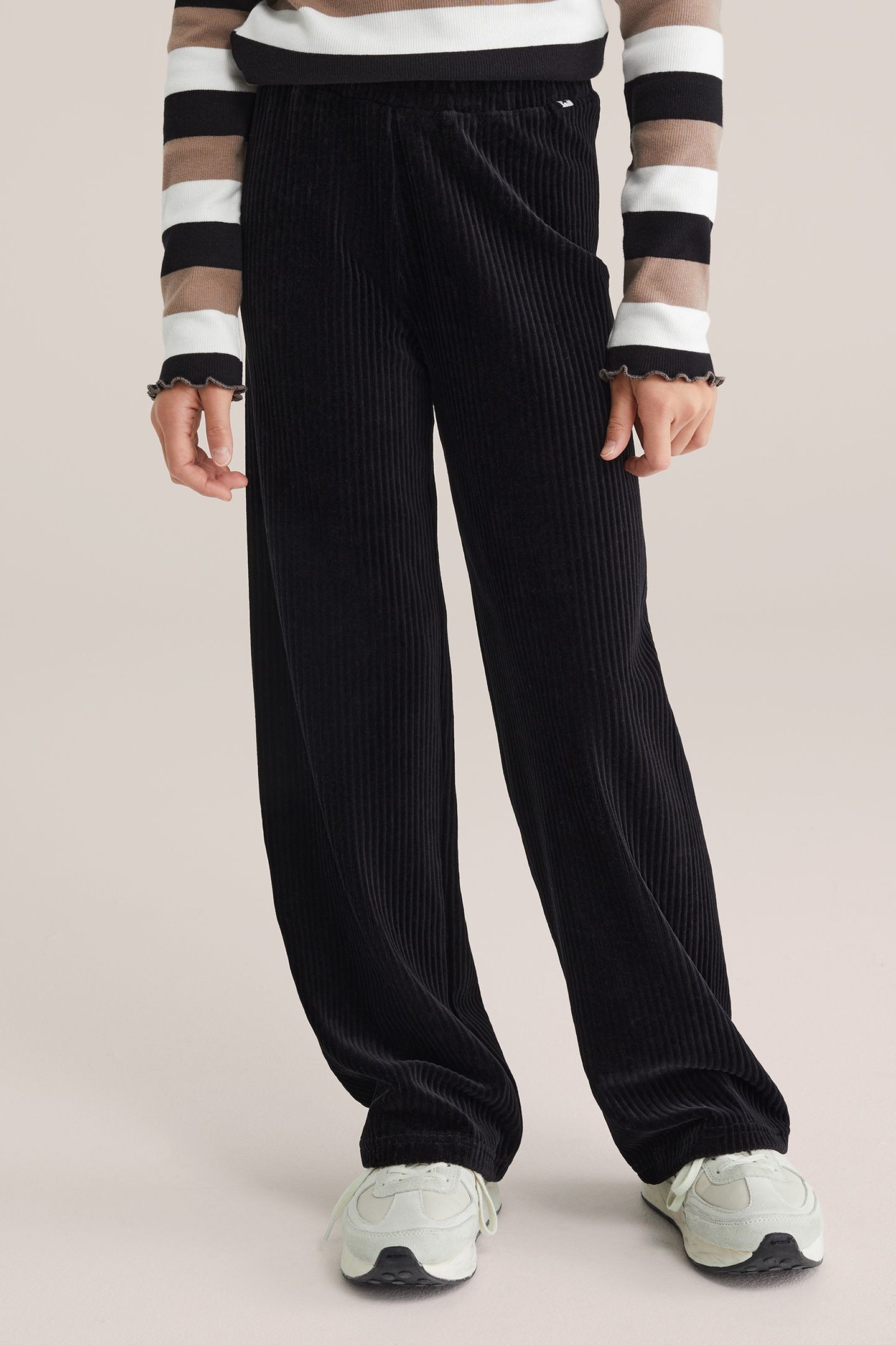 TROUSER BLACK 1