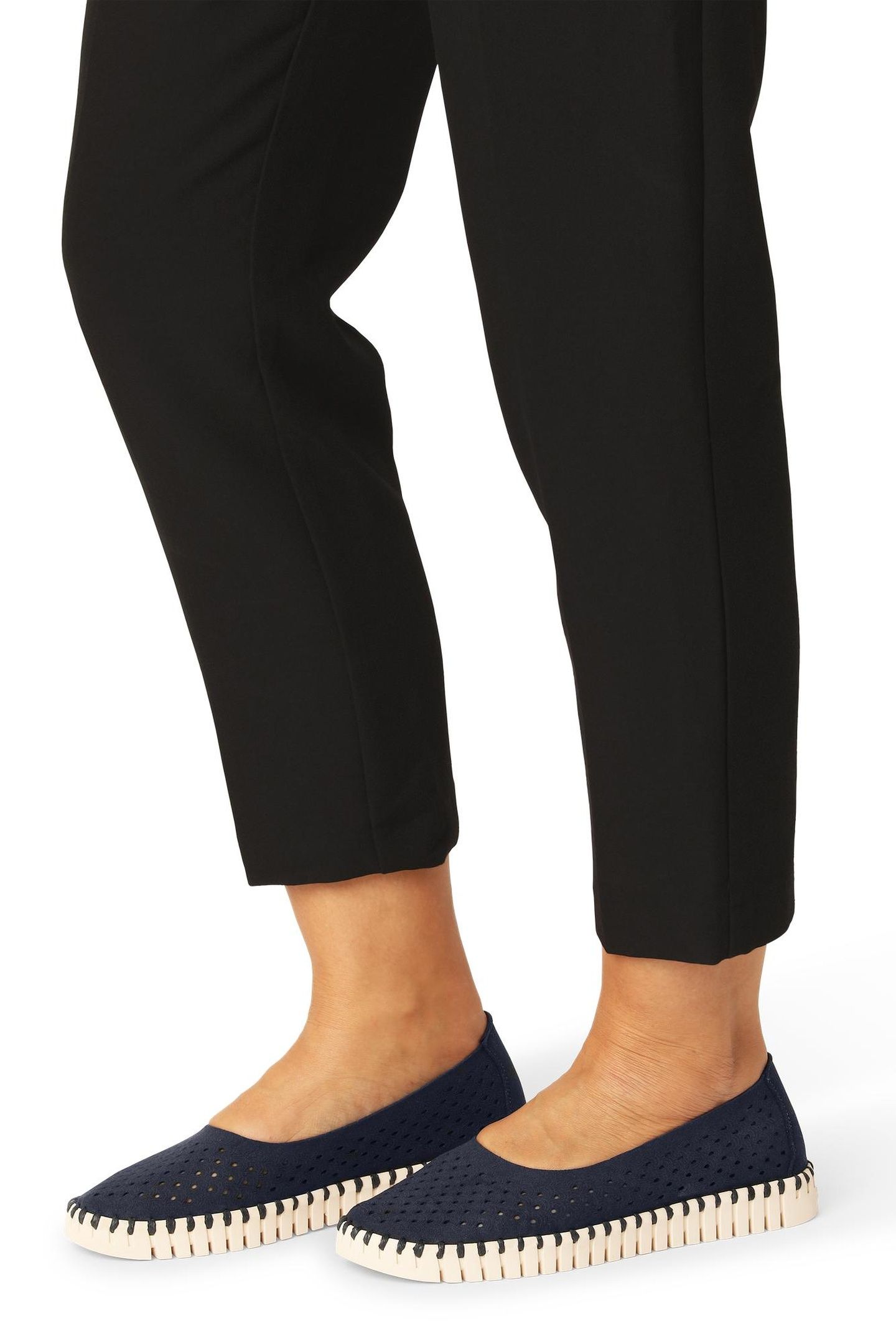 TULIP3579 DARK INDIGO PEARLED IVORY 4