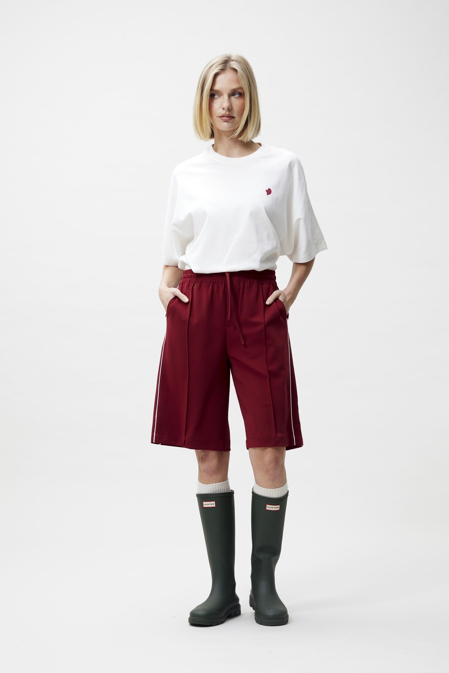 TRACKSUIT BERMUDA WITH PIPING RHUBARB 2