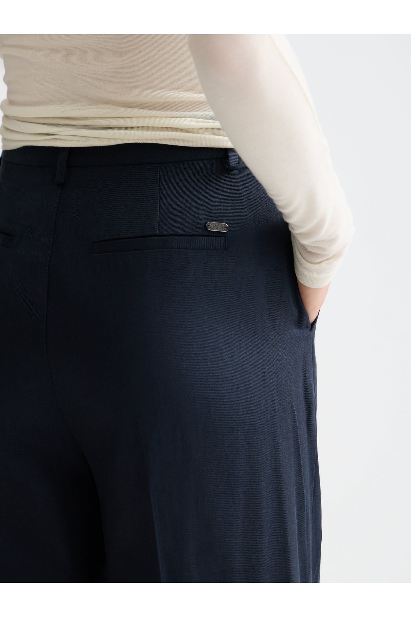 ROSE CHINO PANT NIGHT 4