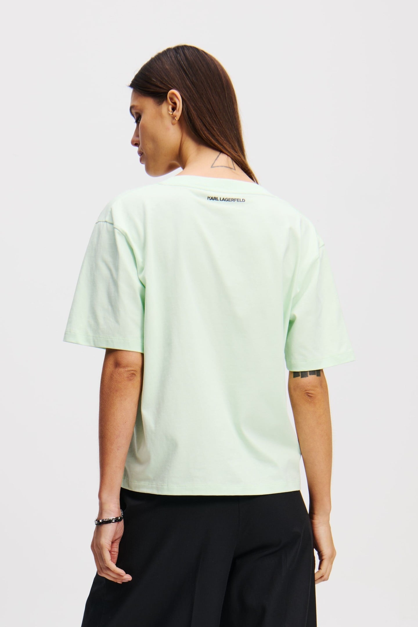 KARL SIGNATURE HEM V-NECK TSHIRT SPRAY 5