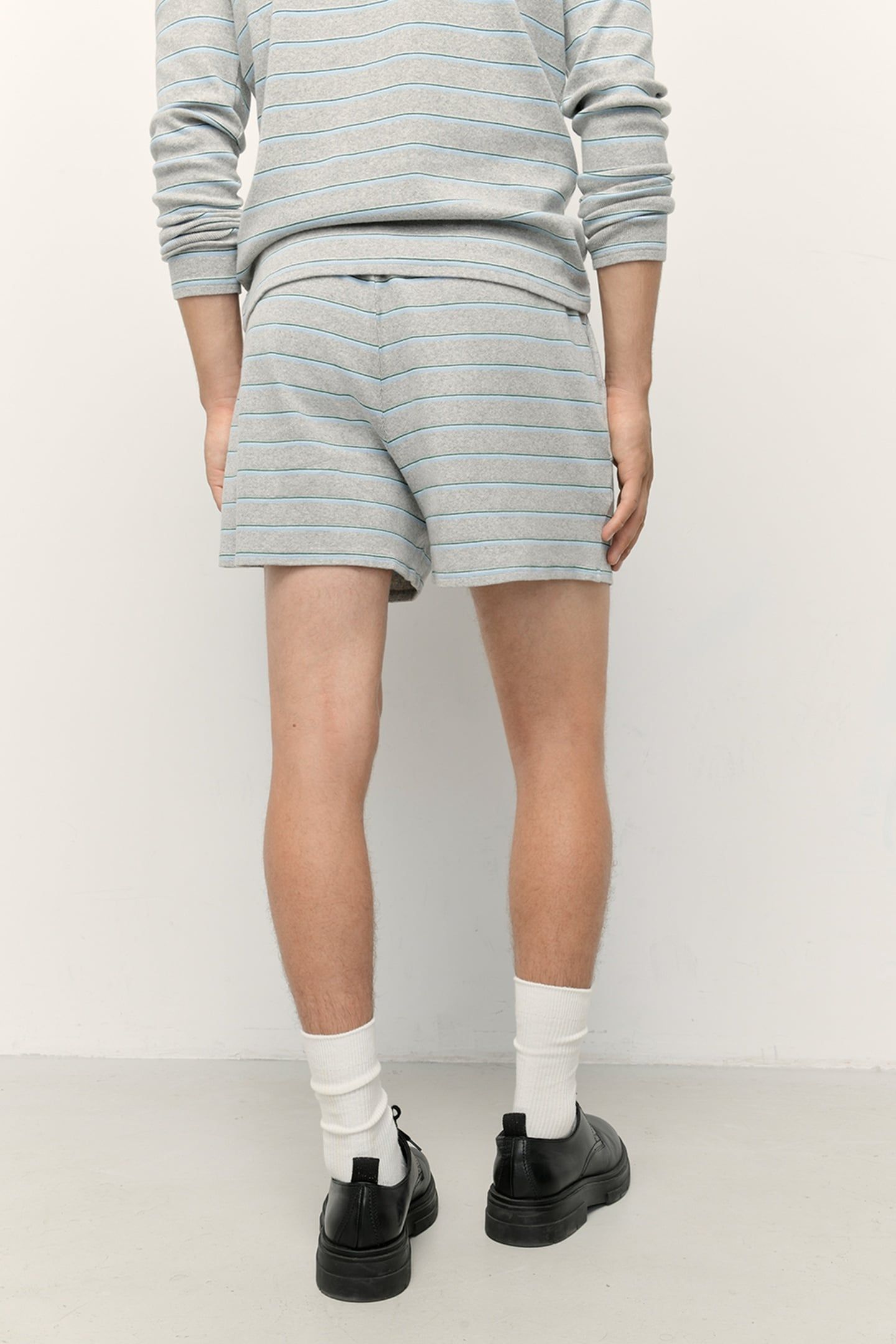 URYSTREET SHORTS GRIS CHINE RAYE VERT ET BLEU 9