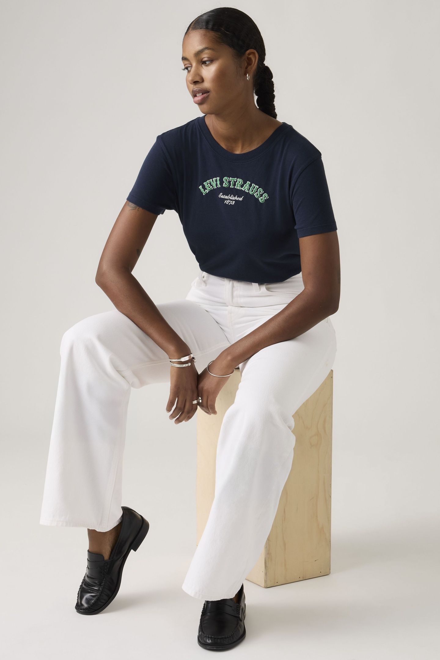 GRAPHIC FAVORITE TEE 2