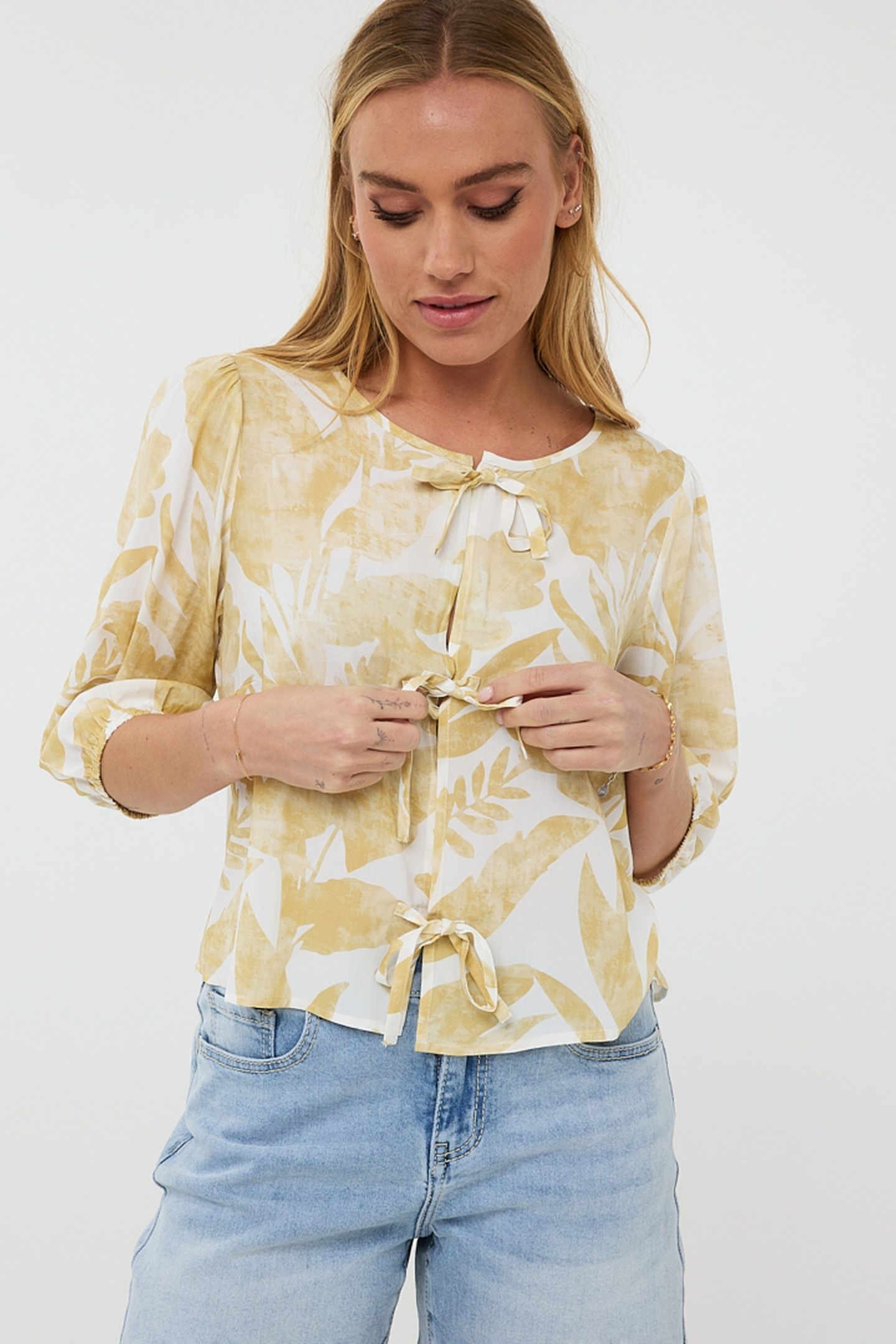 BLOUSE BOW TIE FADED SOLAR PRINT 2