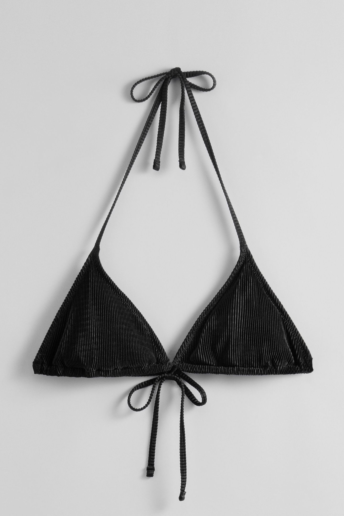 PEYTON TRIANGLE TOP BLACK 2