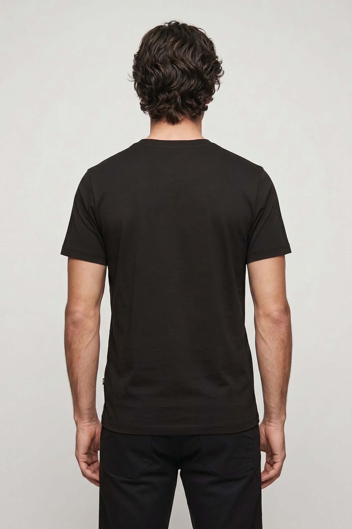 CHEST LOGO SLIM R T S\S DK BLACK 4