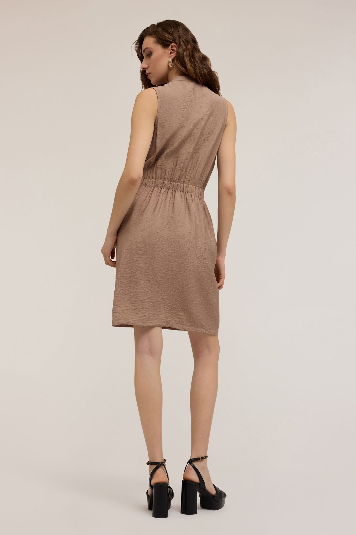 MINI DRESS WITH SATIN POCKETS BROWN 3